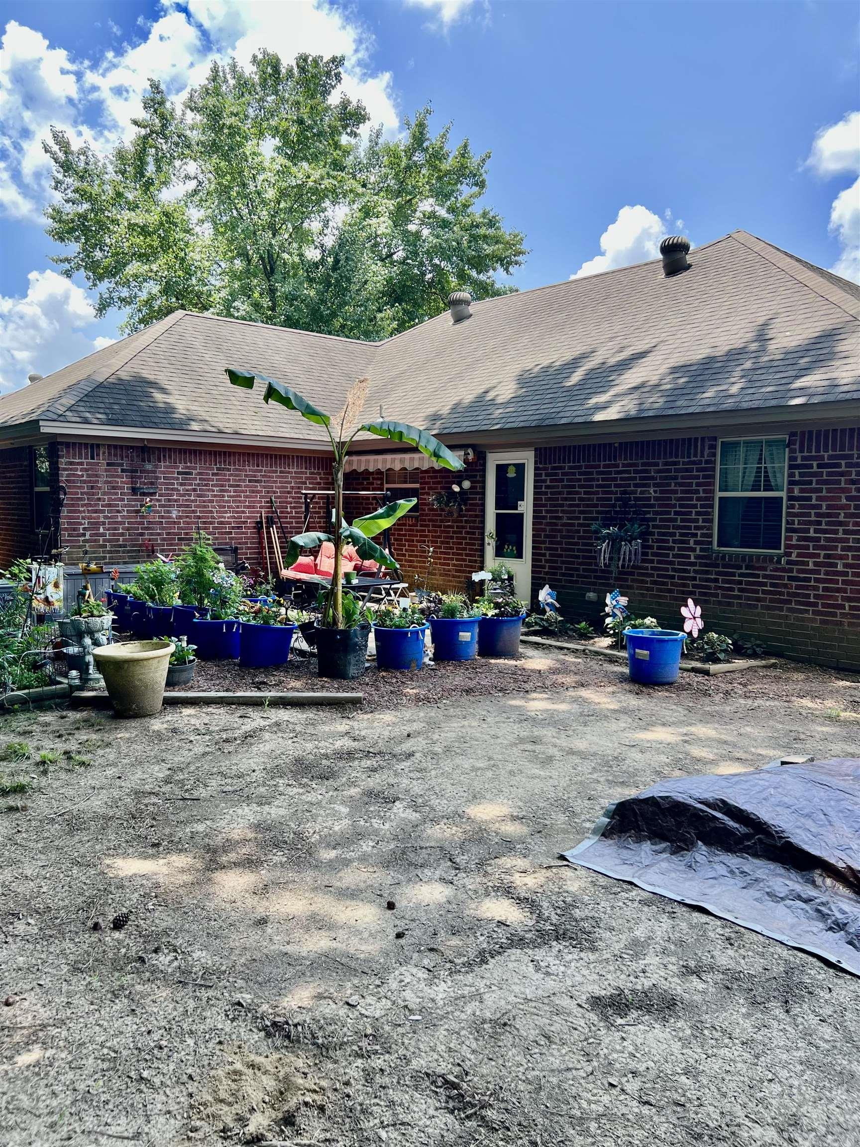 20 Livingstone  Searcy, AR