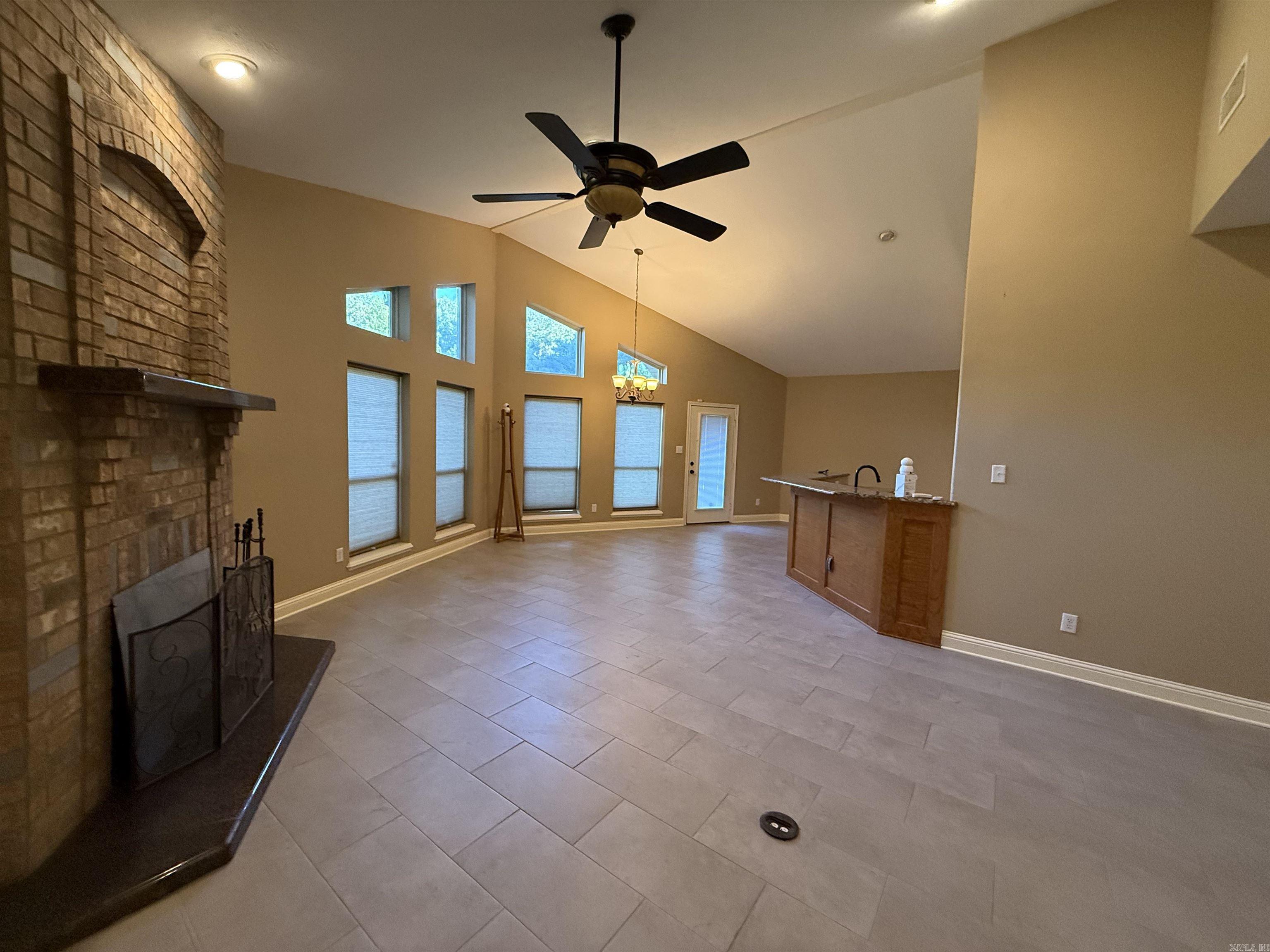 398 Barton Bethel Road Nashville, AR 71852