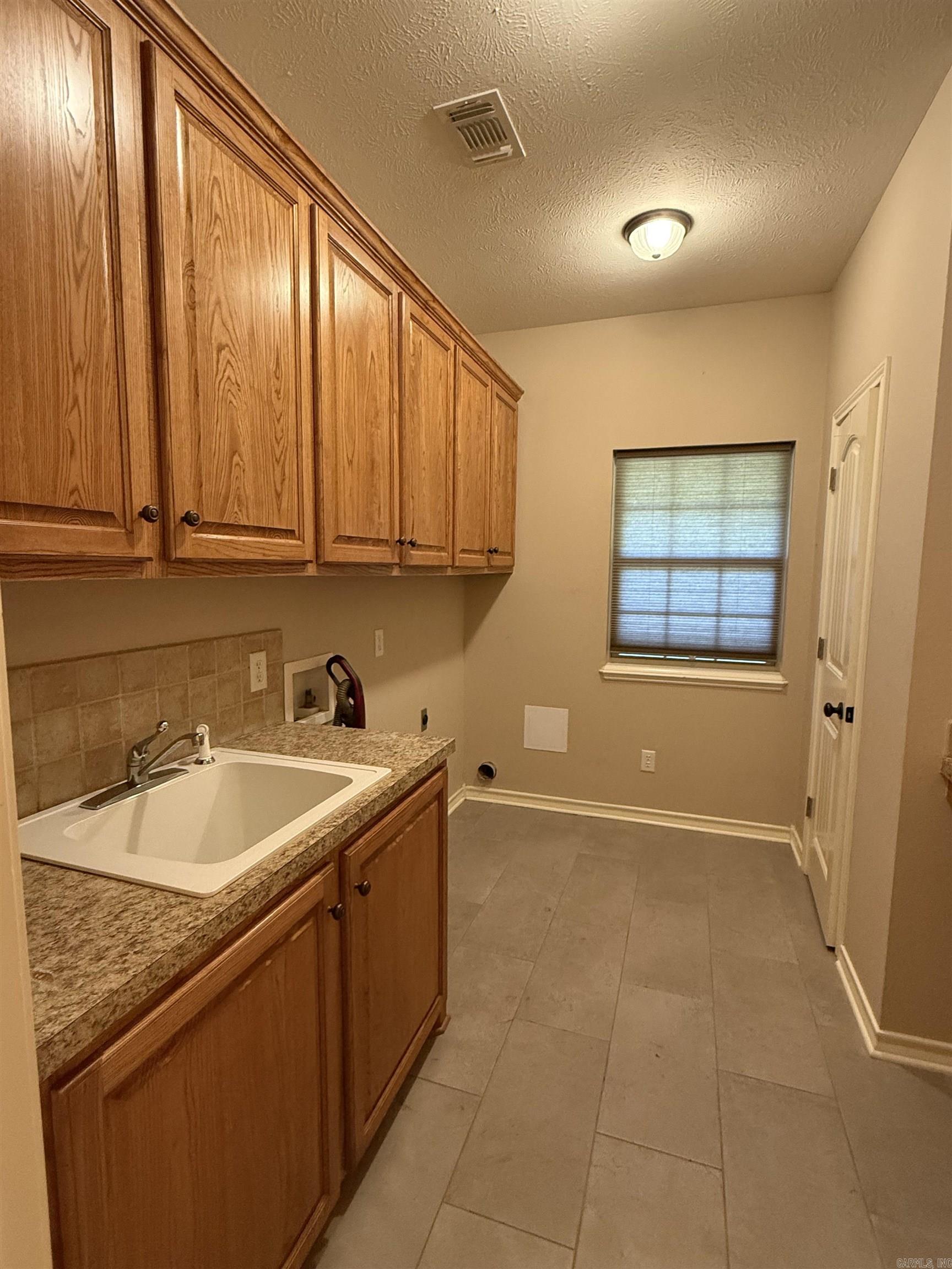 398 Barton Bethel Road Nashville, AR 71852