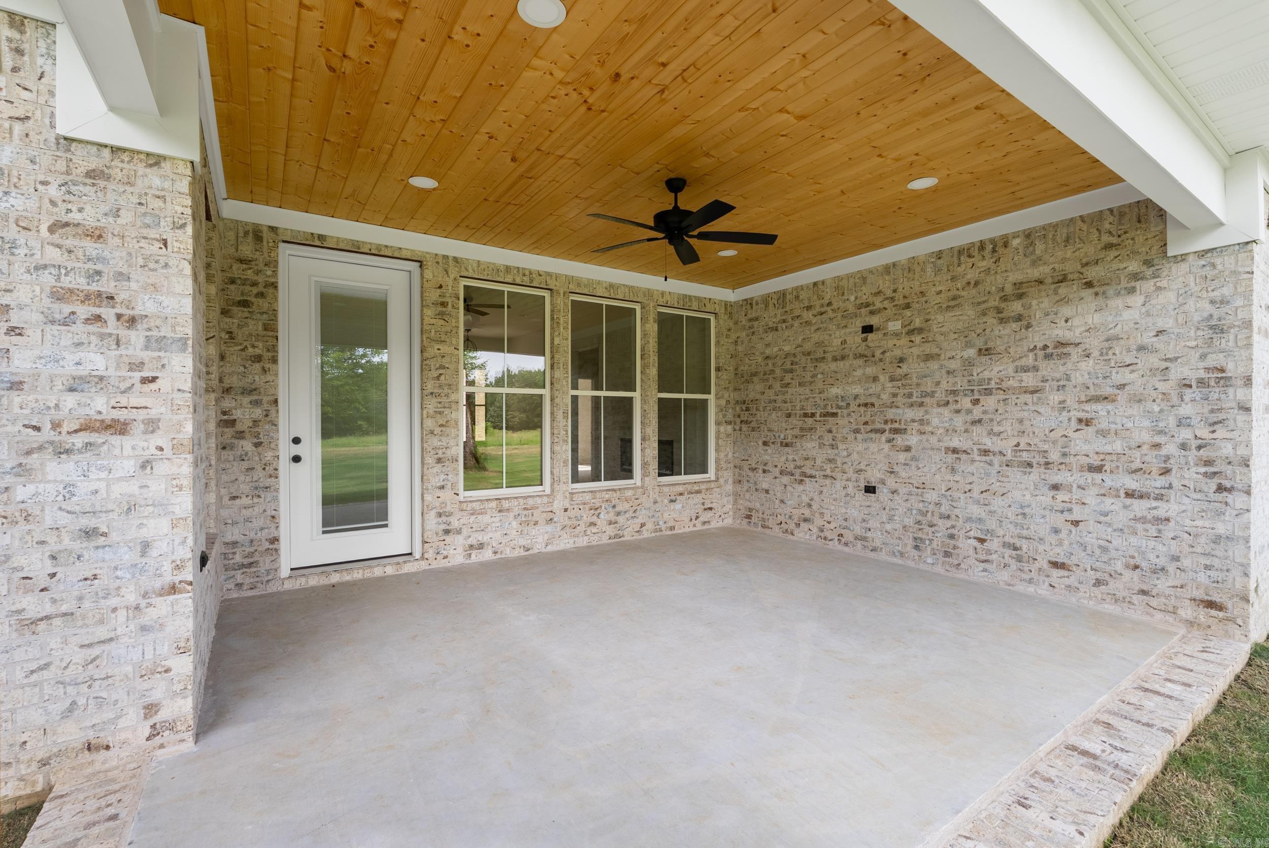 3 Cardin Cove  Greenbrier, AR