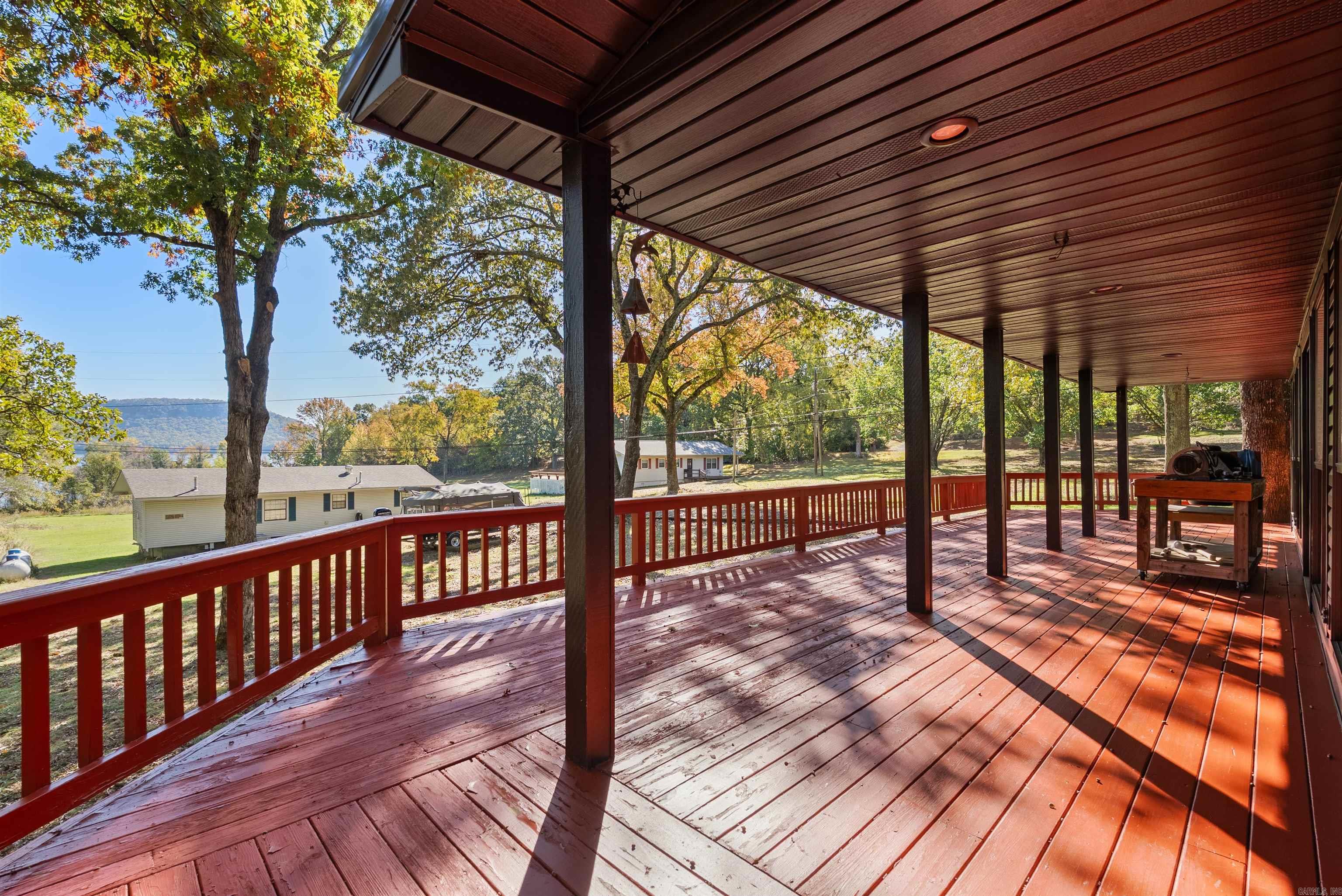 145 Jay Tee  Fairfield Bay, AR