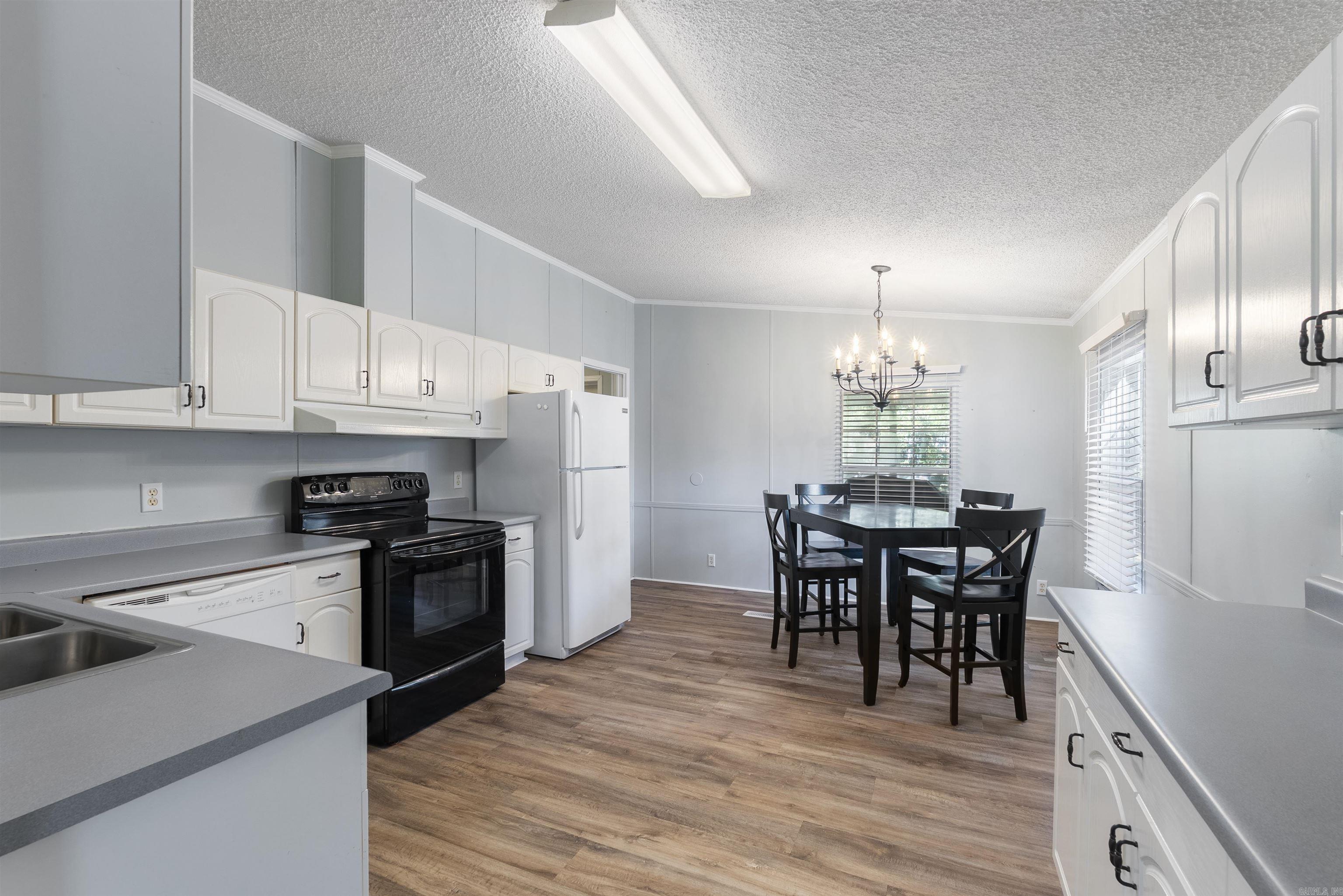 145 Jay Tee  Fairfield Bay, AR