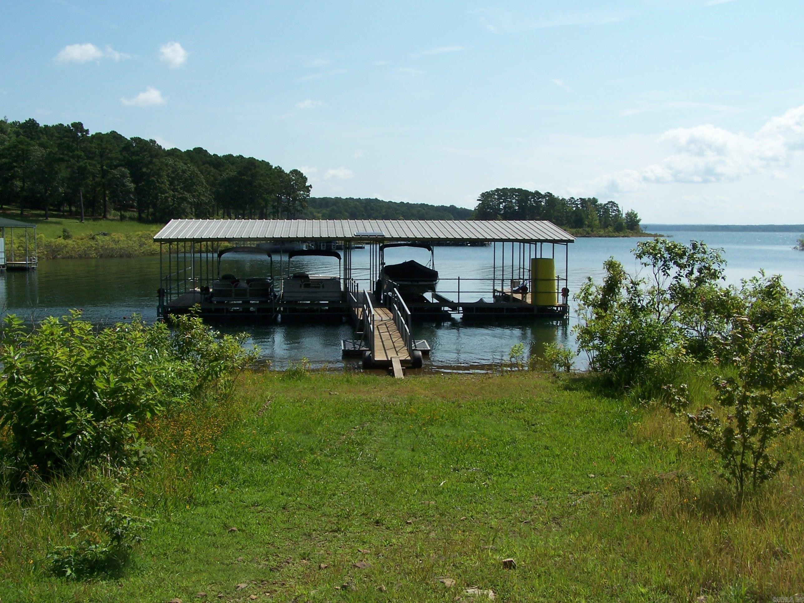 145 Jay Tee  Fairfield Bay, AR