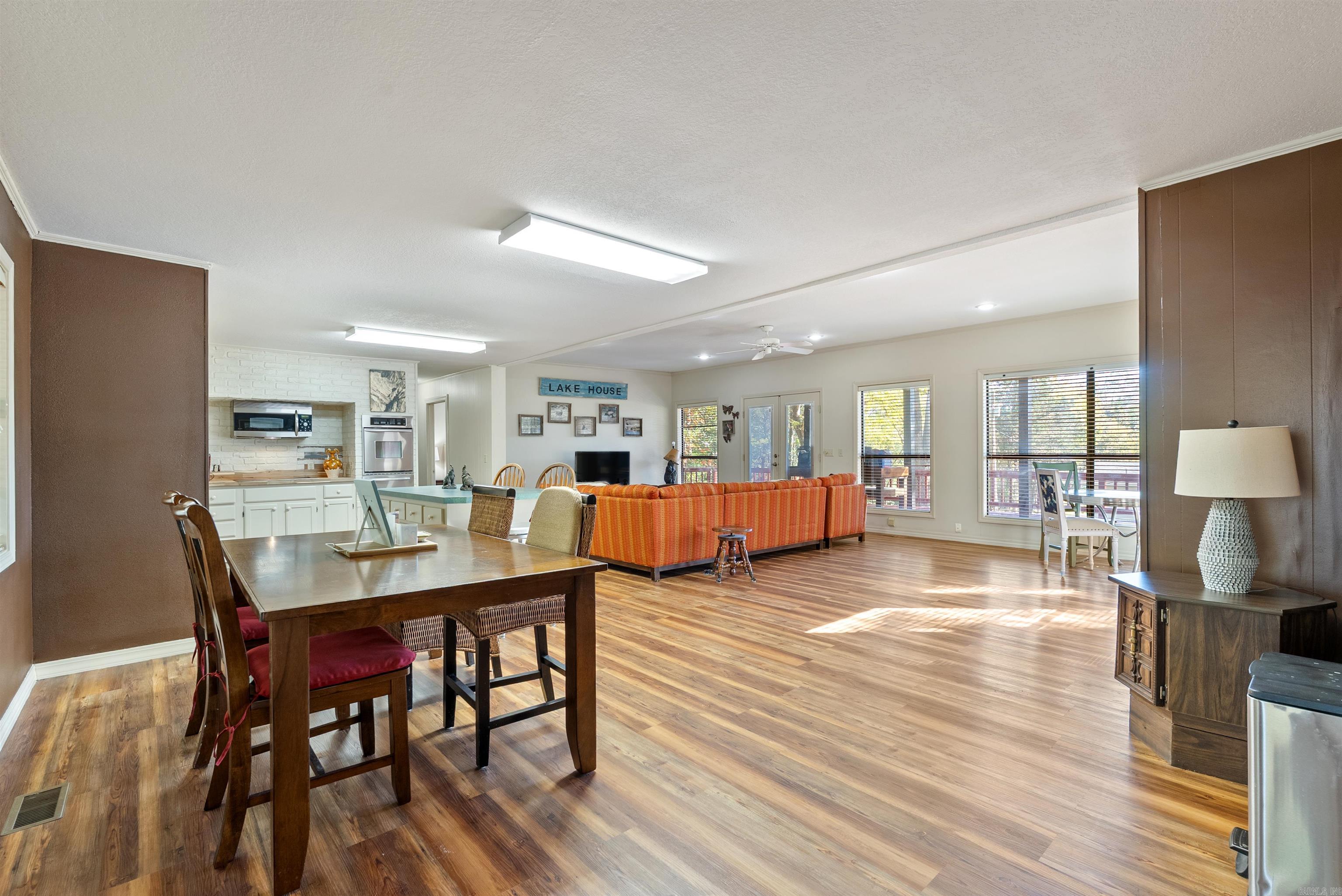 145 Jay Tee  Fairfield Bay, AR