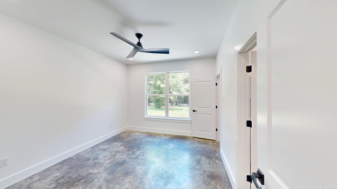 270 Arrowhead  Greenbrier, AR