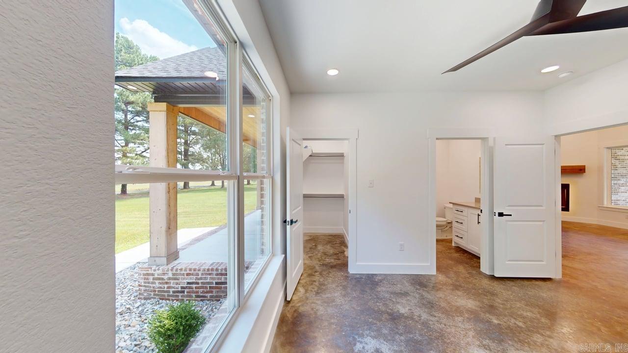 270 Arrowhead  Greenbrier, AR