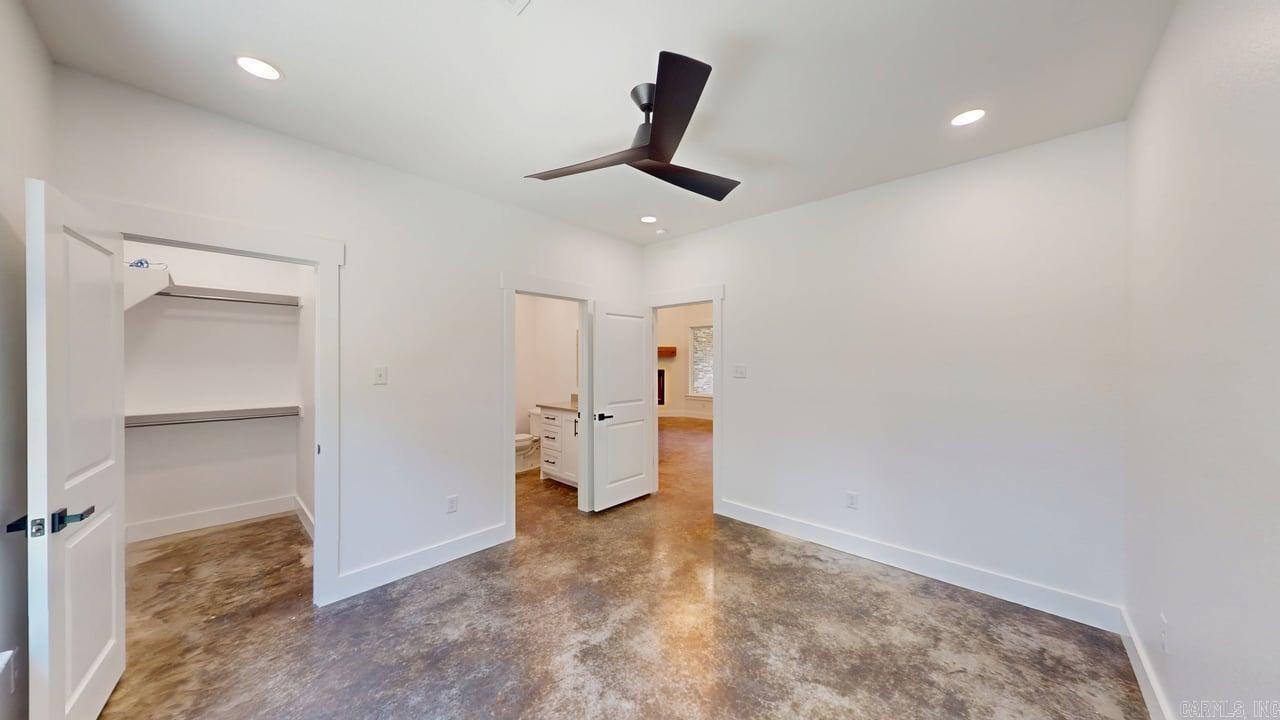 270 Arrowhead  Greenbrier, AR