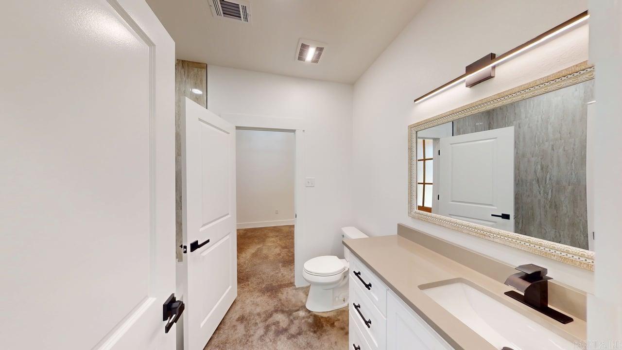 270 Arrowhead  Greenbrier, AR