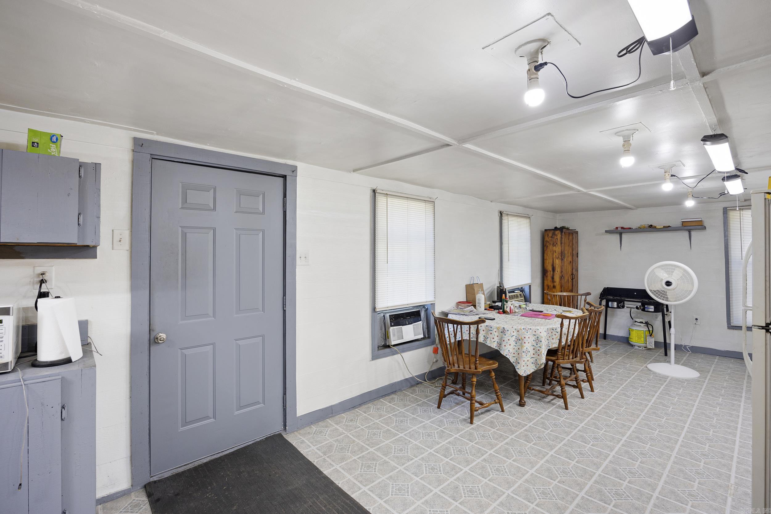 651 Sr 247  Russellville, AR