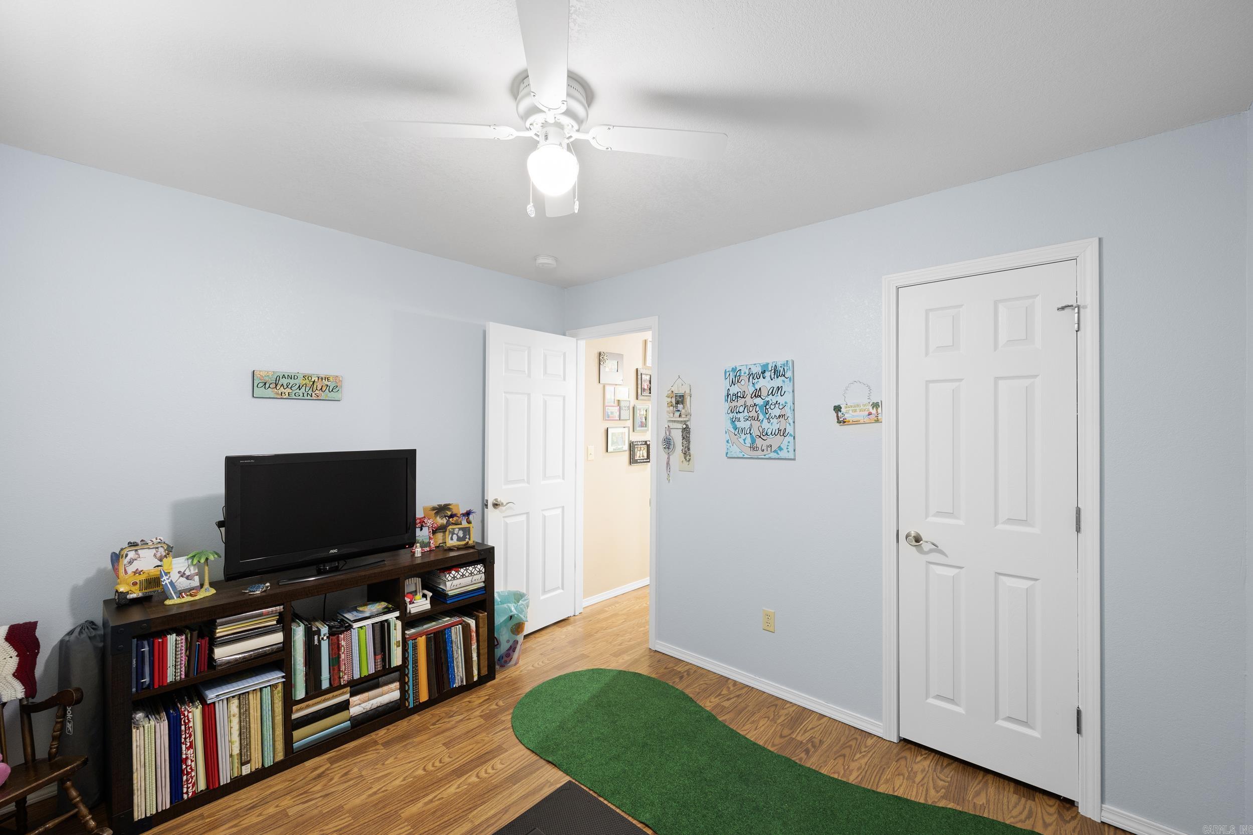 109 Topeka  Russellville, AR
