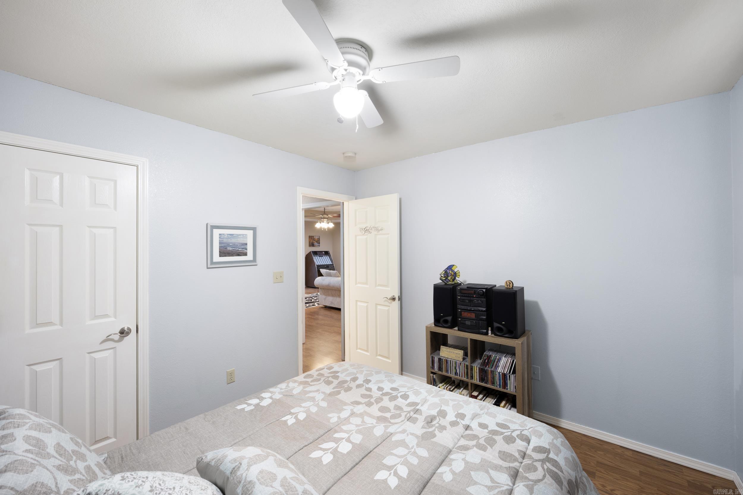 109 Topeka  Russellville, AR