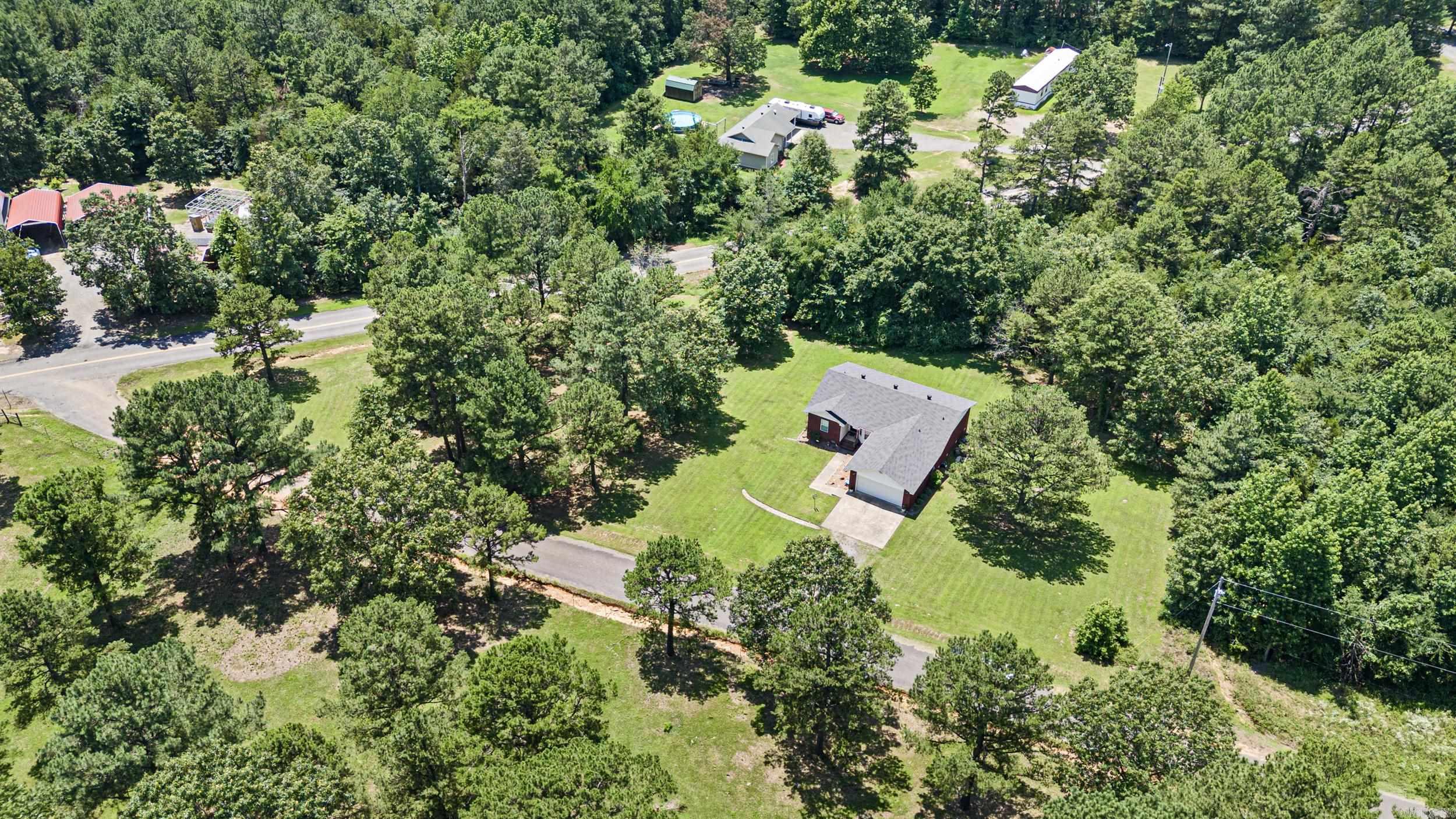 109 Topeka  Russellville, AR