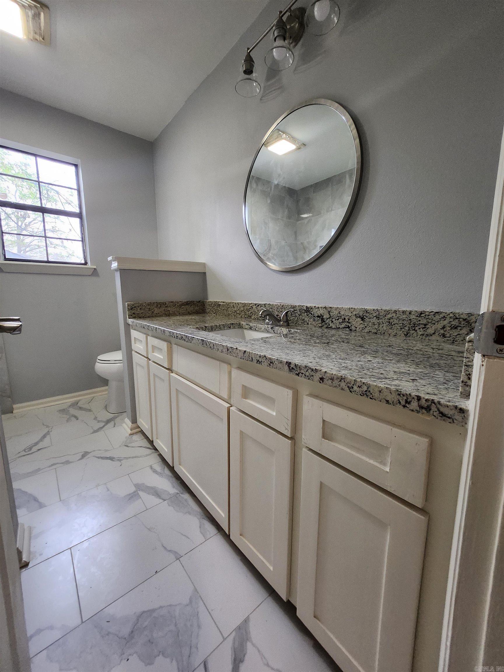 7000 Northlake  Jacksonville, AR