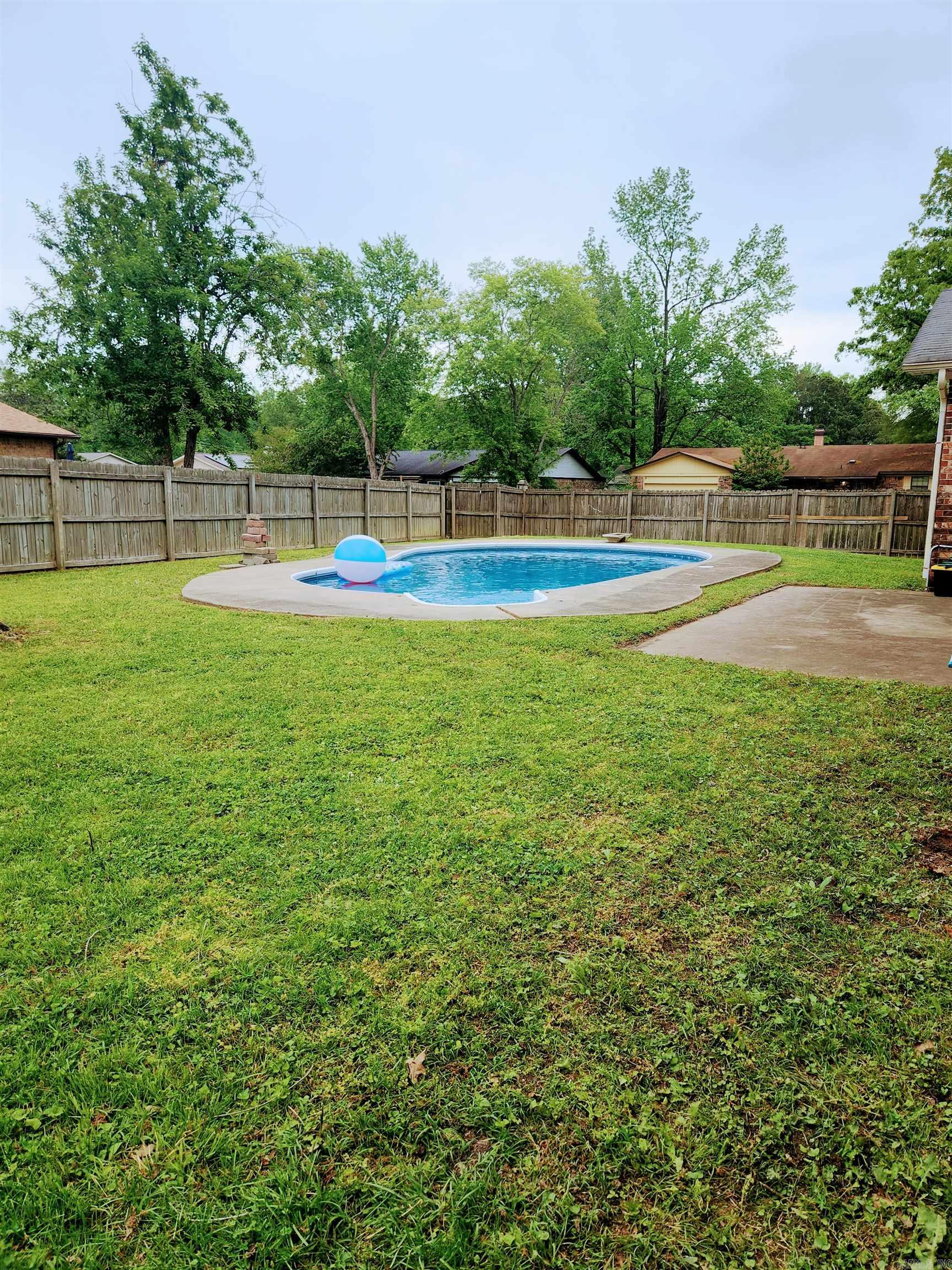 7000 Northlake  Jacksonville, AR