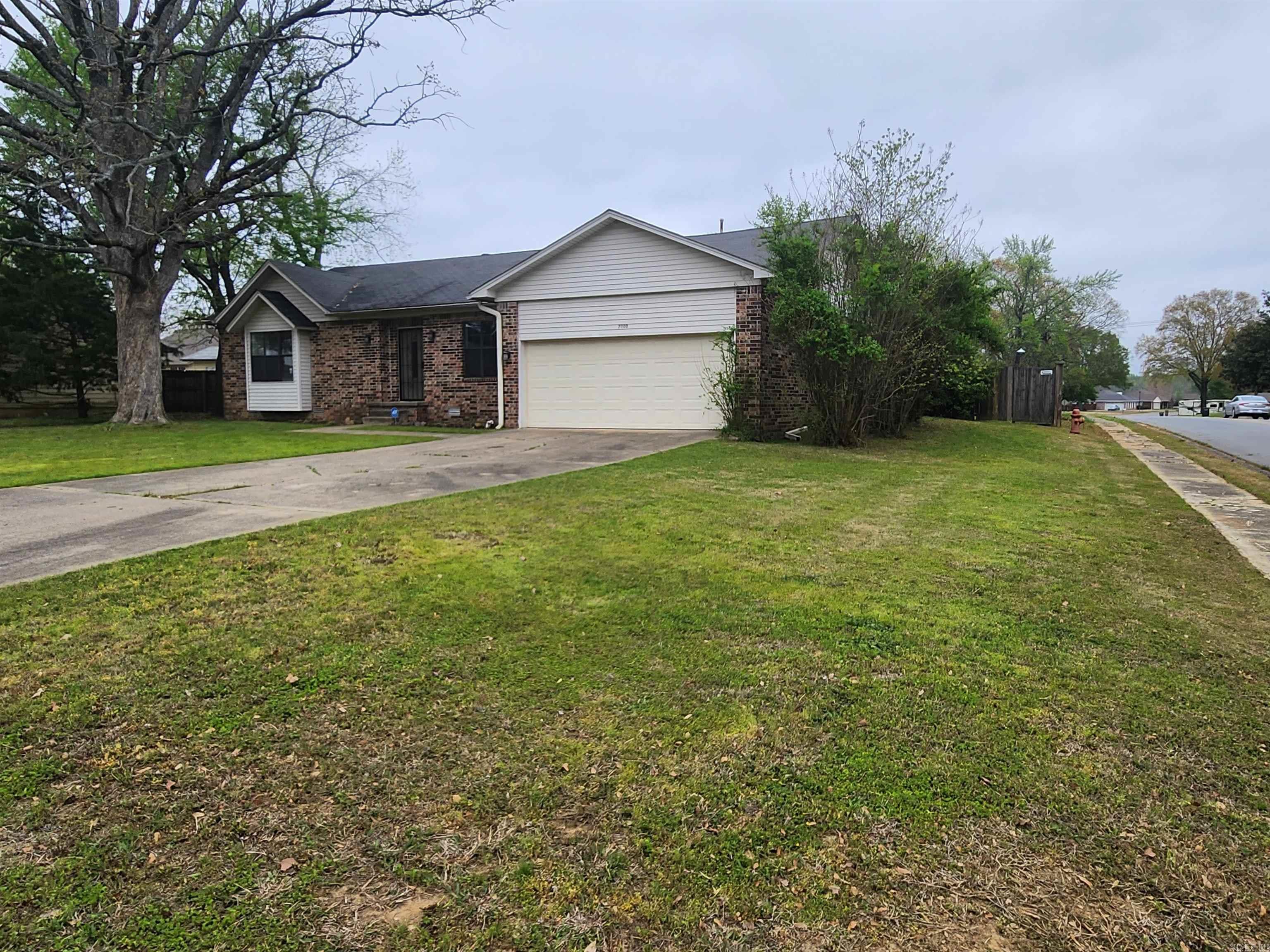 7000 Northlake  Jacksonville, AR