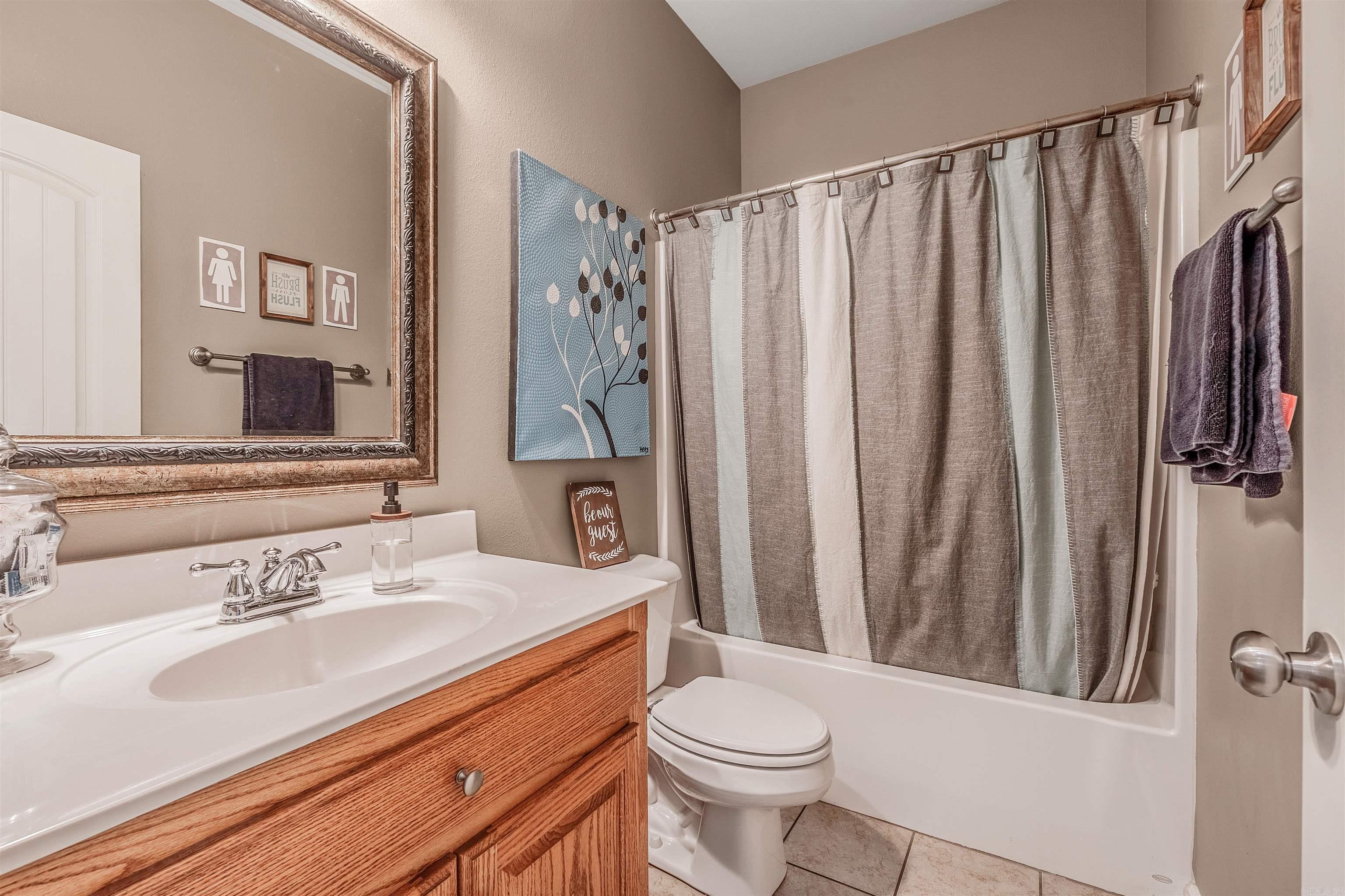 406 Derek Court  Alexander, AR