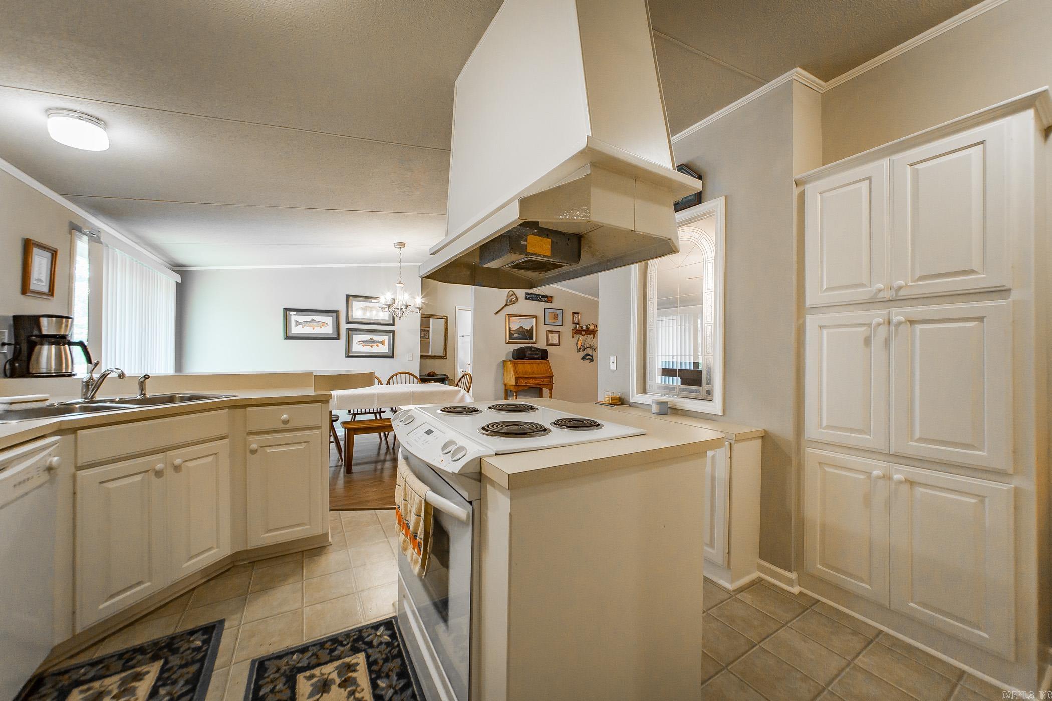 3303 Riverbend  Heber Springs, AR