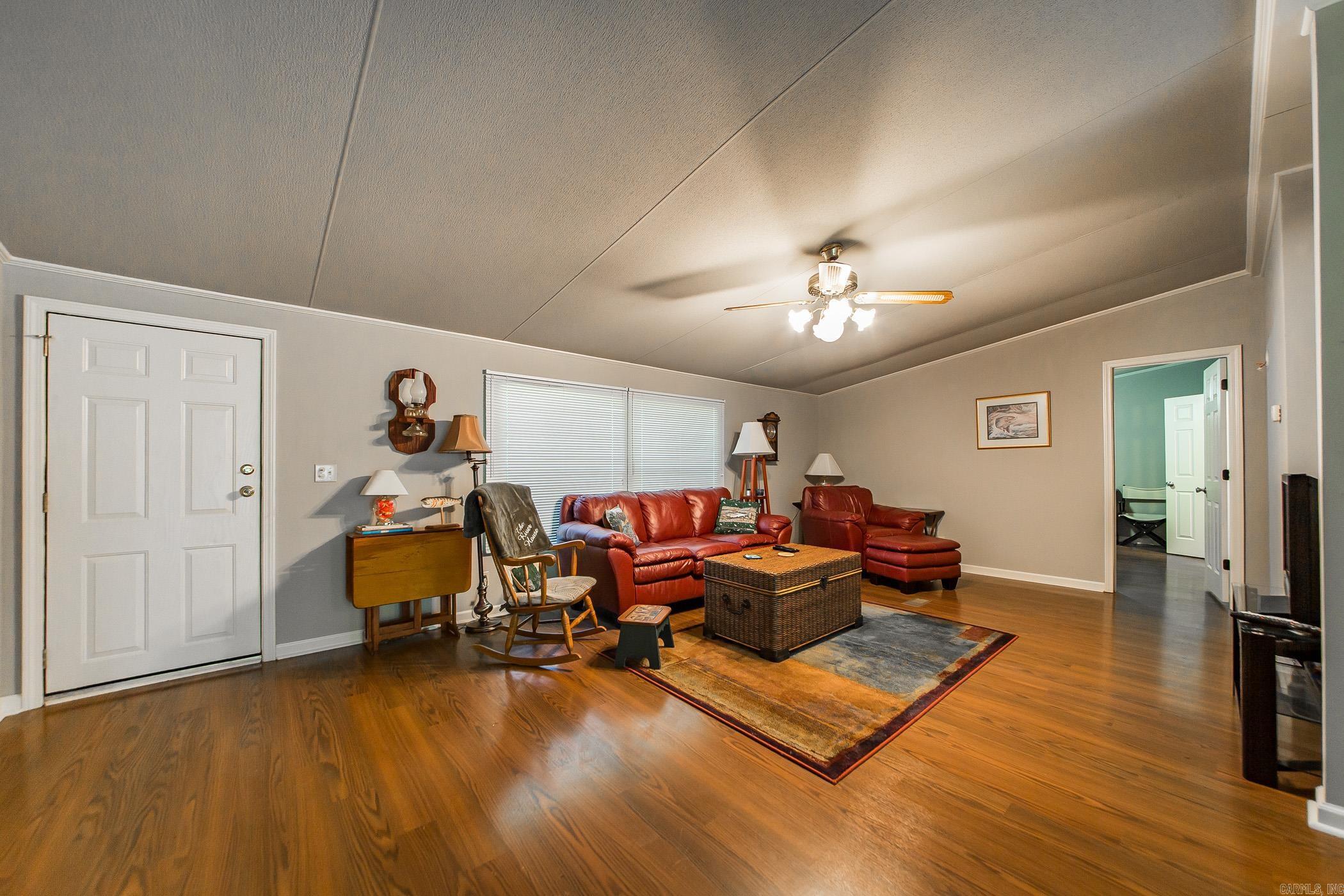 3303 Riverbend  Heber Springs, AR