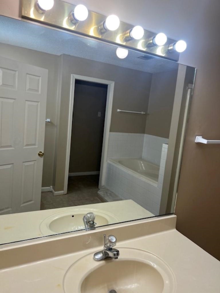 1718 Murray Creek  Jonesboro, AR