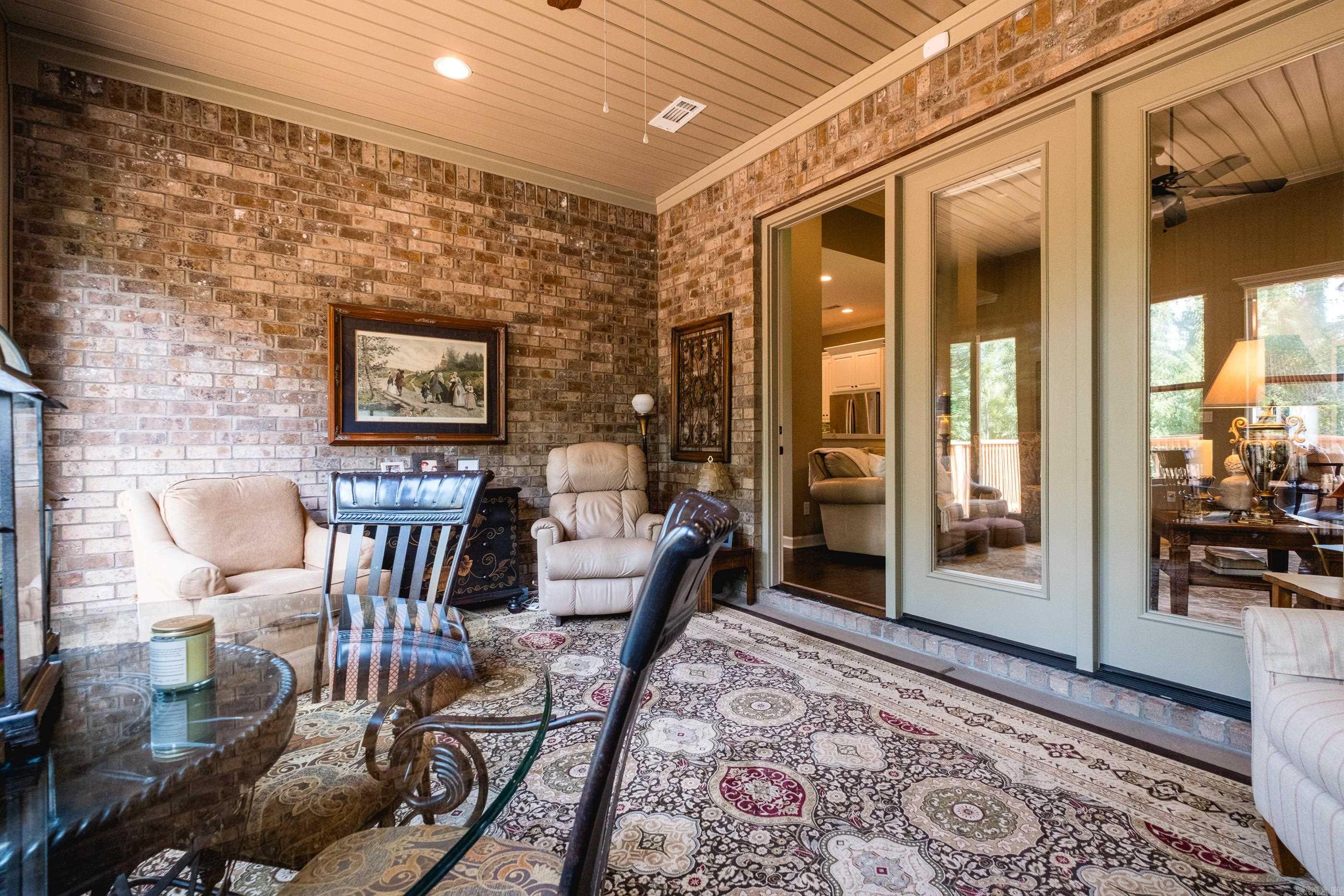 8 Flint Creek Court  Little Rock, AR