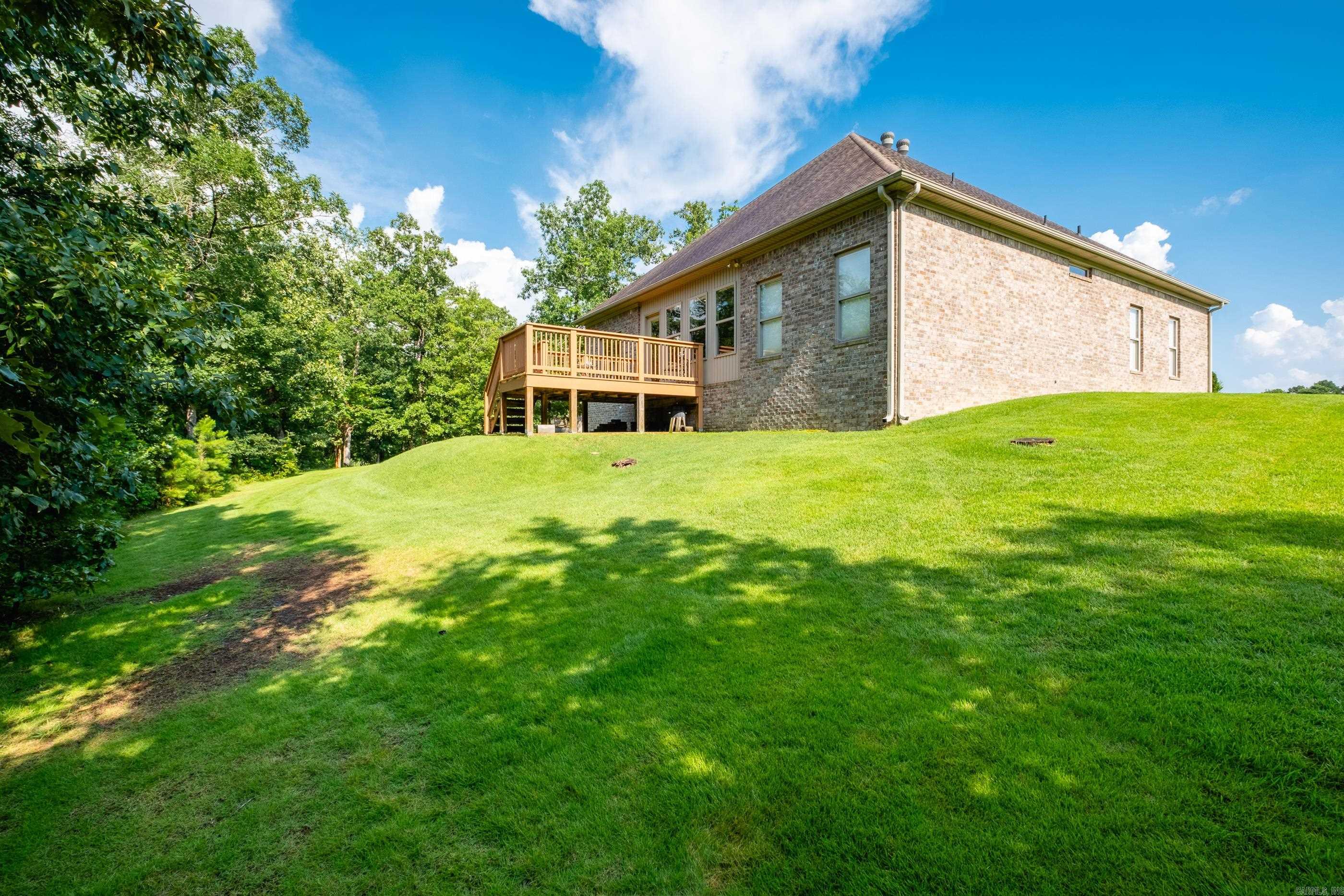 8 Flint Creek Court  Little Rock, AR