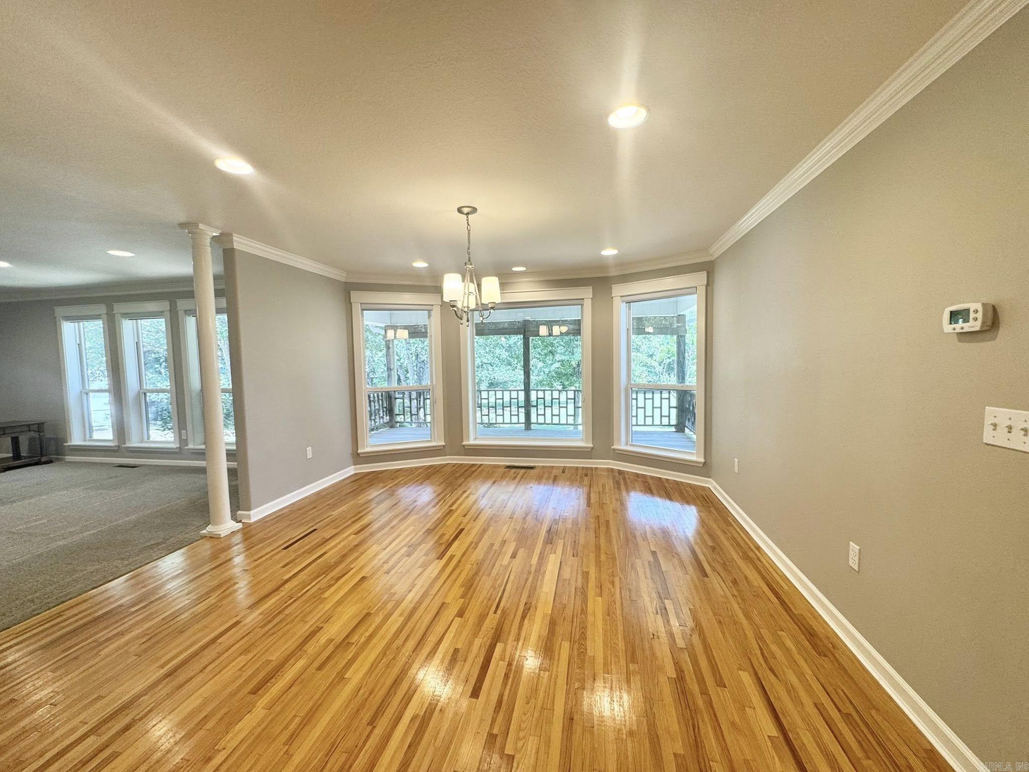 101 S Bayou  Mountain View, AR
