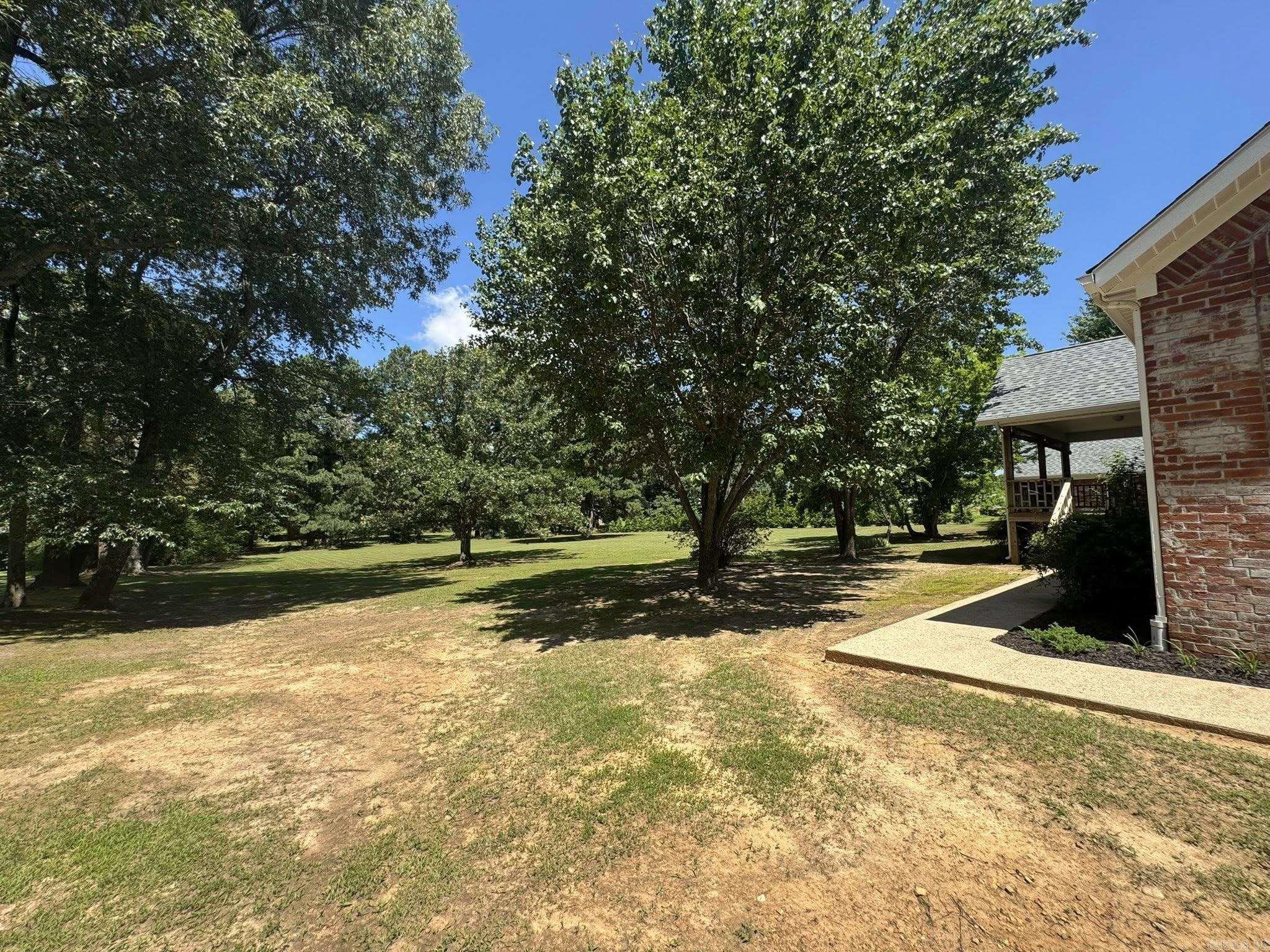 101 S Bayou  Mountain View, AR