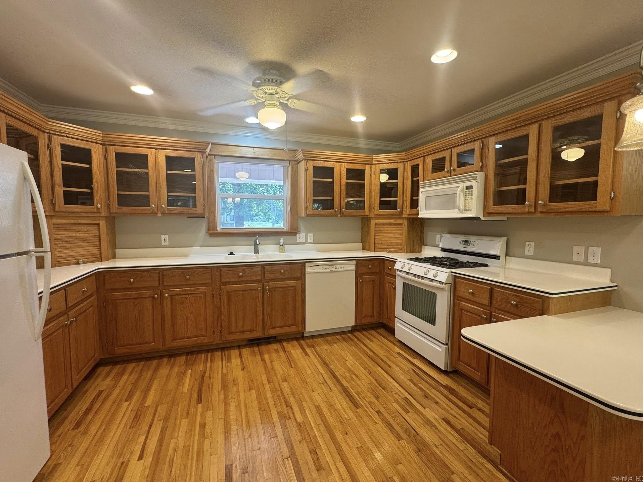 101 S Bayou  Mountain View, AR