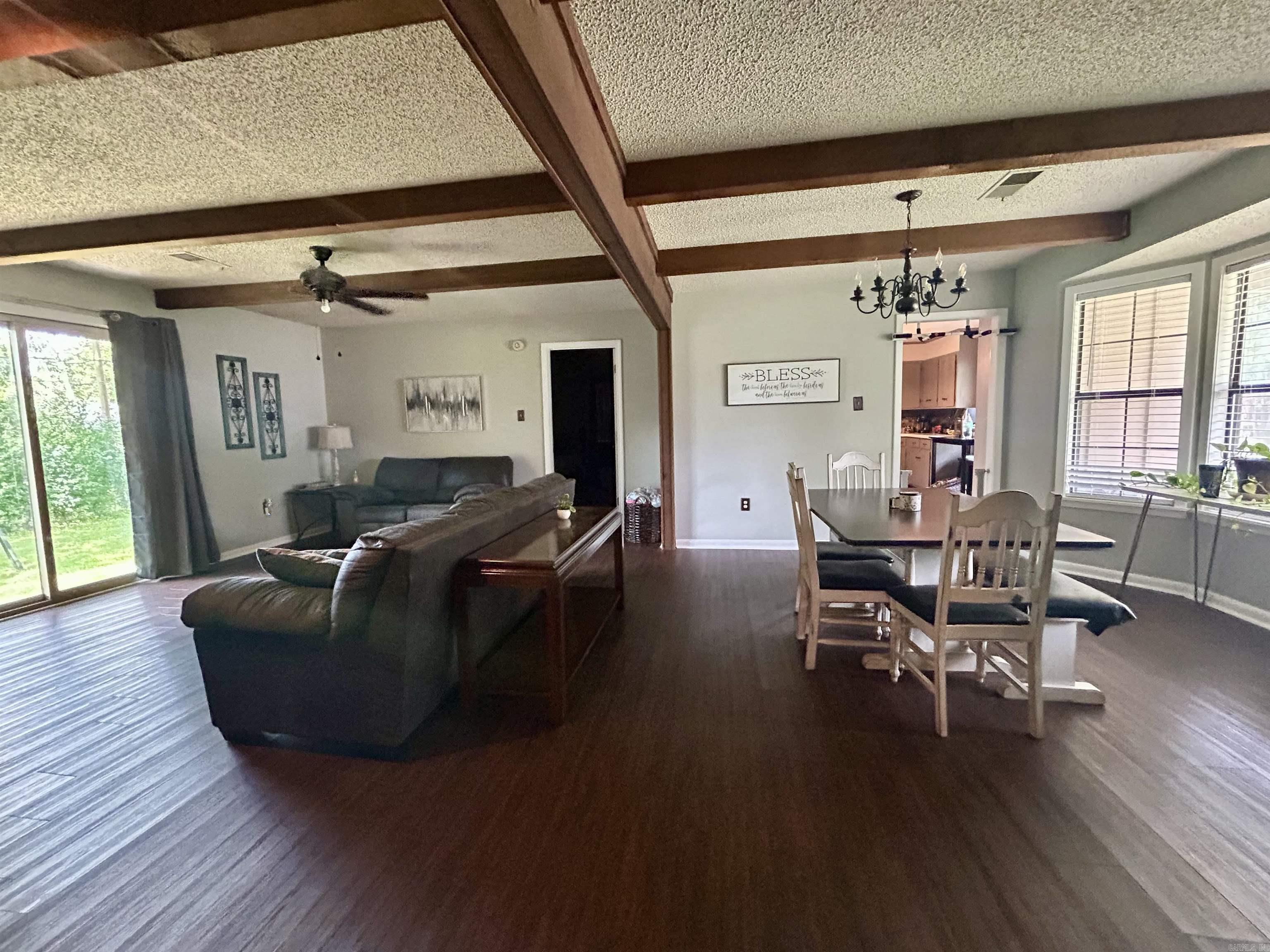 72 Sherwood  Searcy, AR