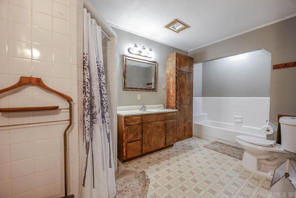 1102 Dogwood St  Smackover, AR