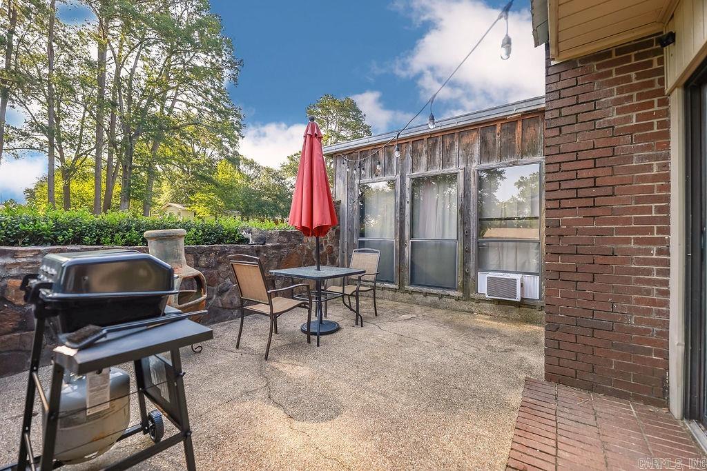 1102 Dogwood St  Smackover, AR