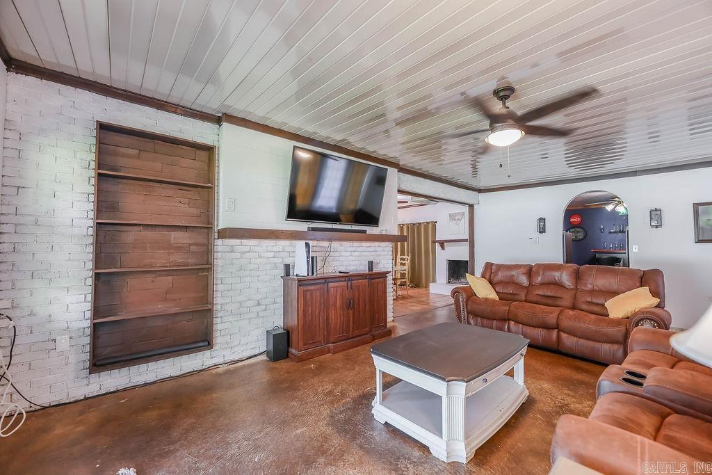 1102 Dogwood St  Smackover, AR