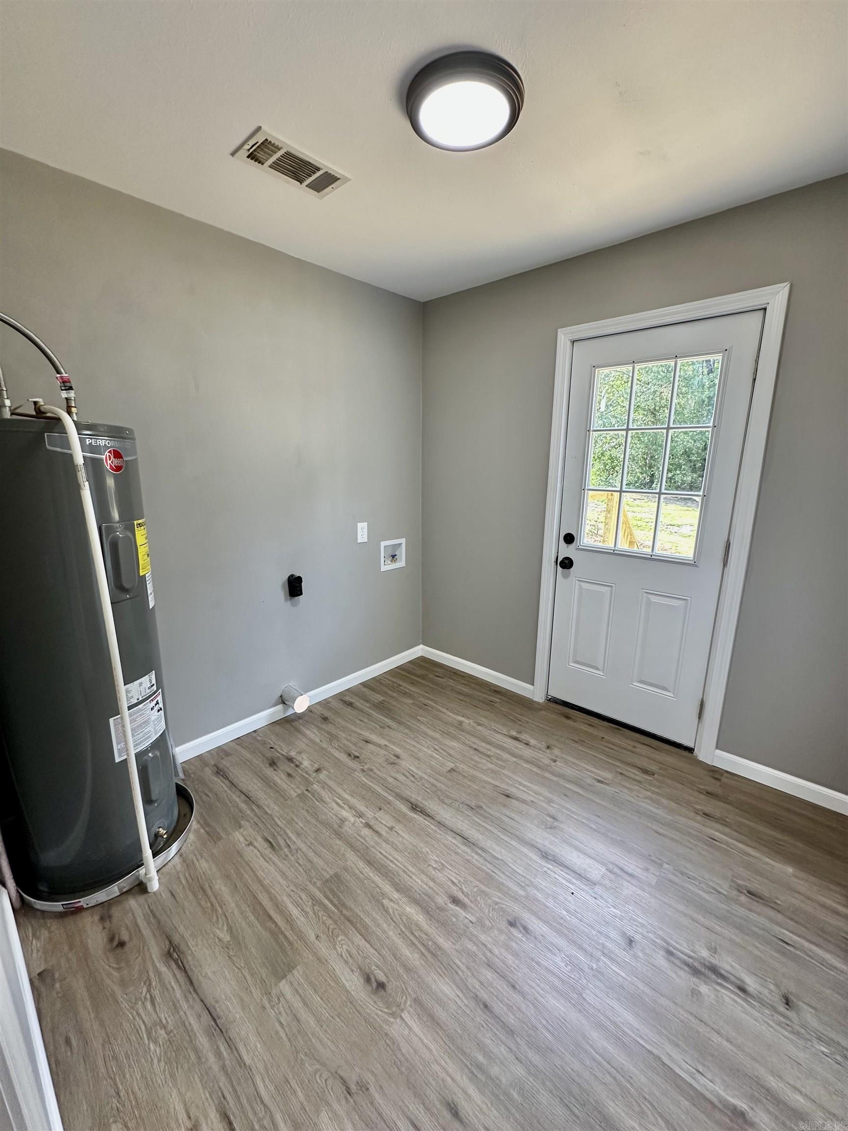 226 Wine Dot  Malvern, AR