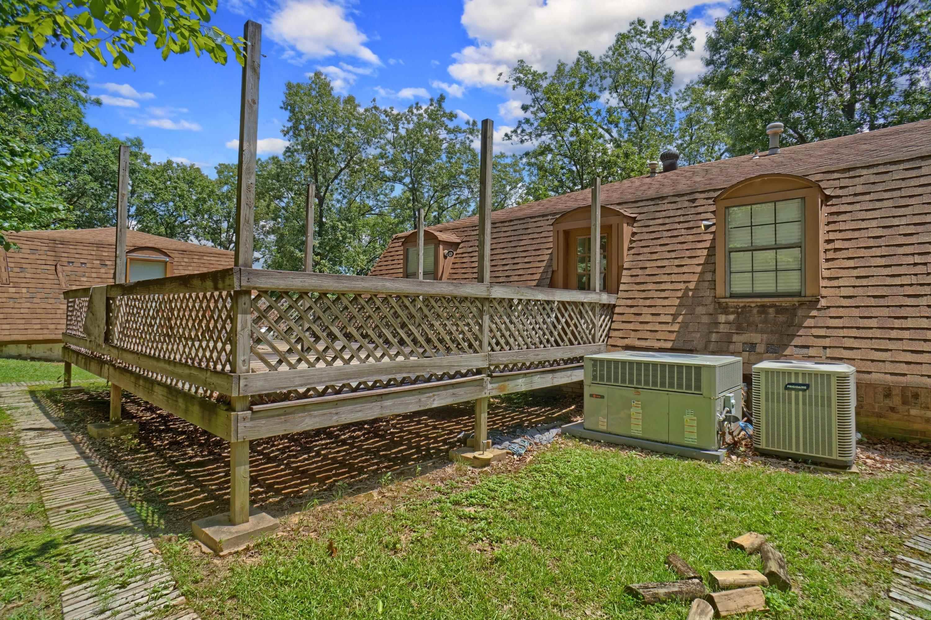 918 S Inglewood  Russellville, AR