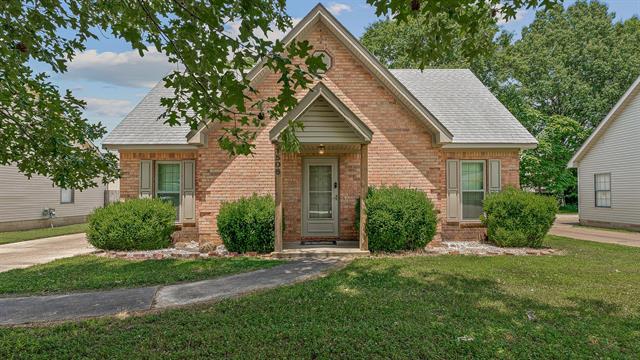 1506  Golf Course  Jonesboro, AR