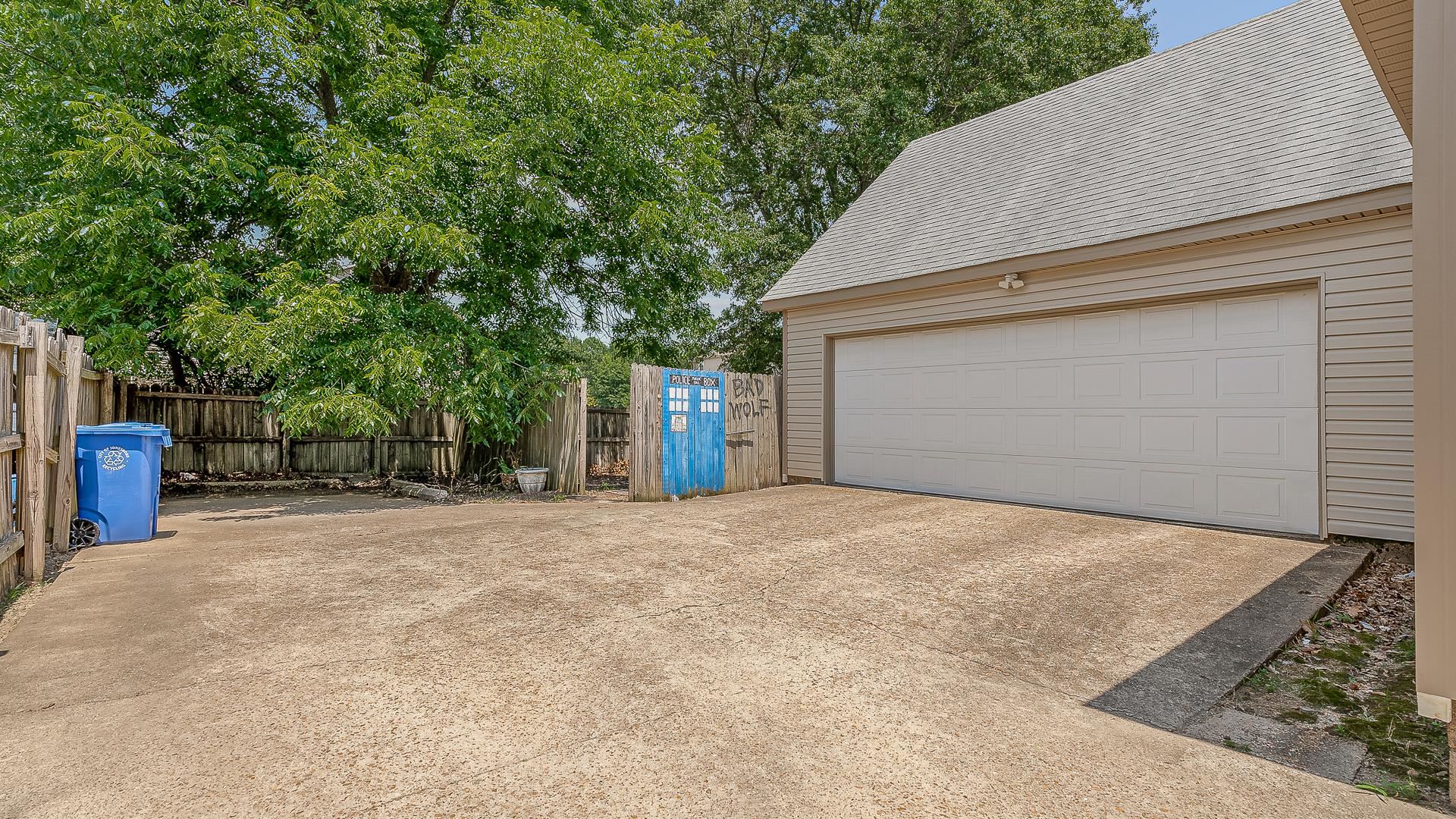 1506 Golf Course  Jonesboro, AR