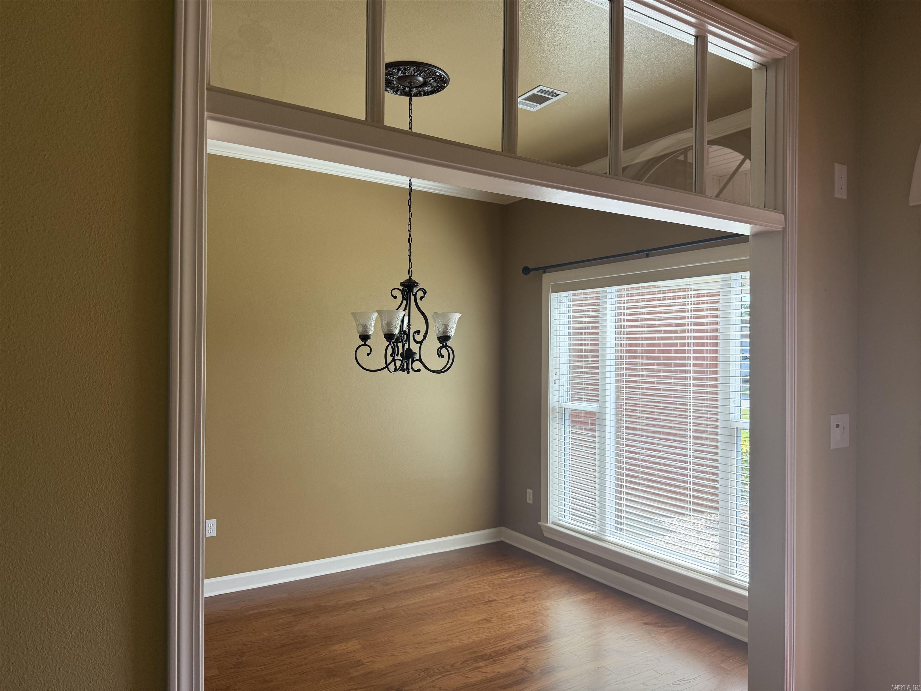 3615 Crepe Myrtle  Conway, AR