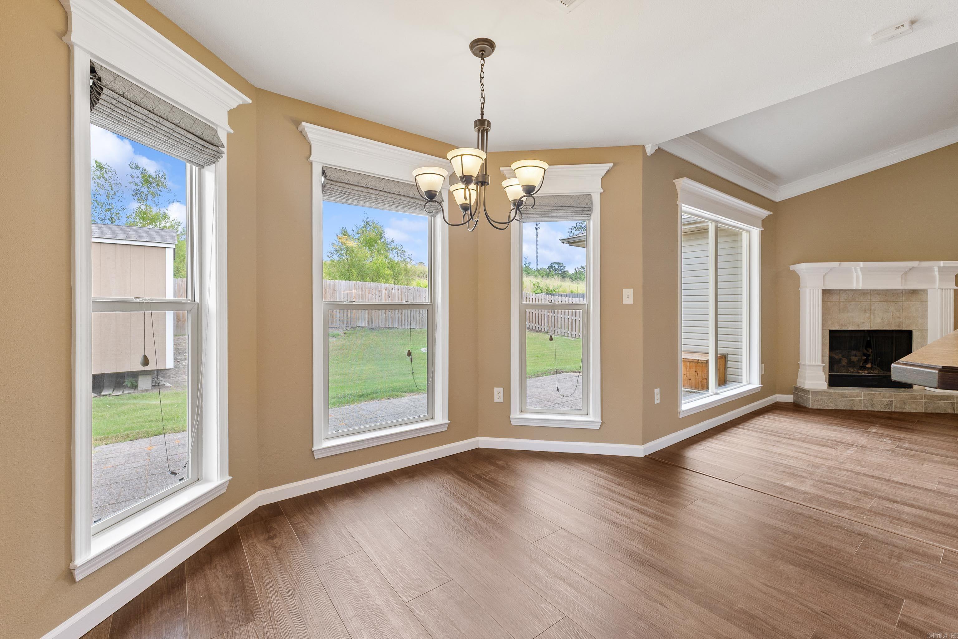 1864 Falcon Way Benton, AR 72015