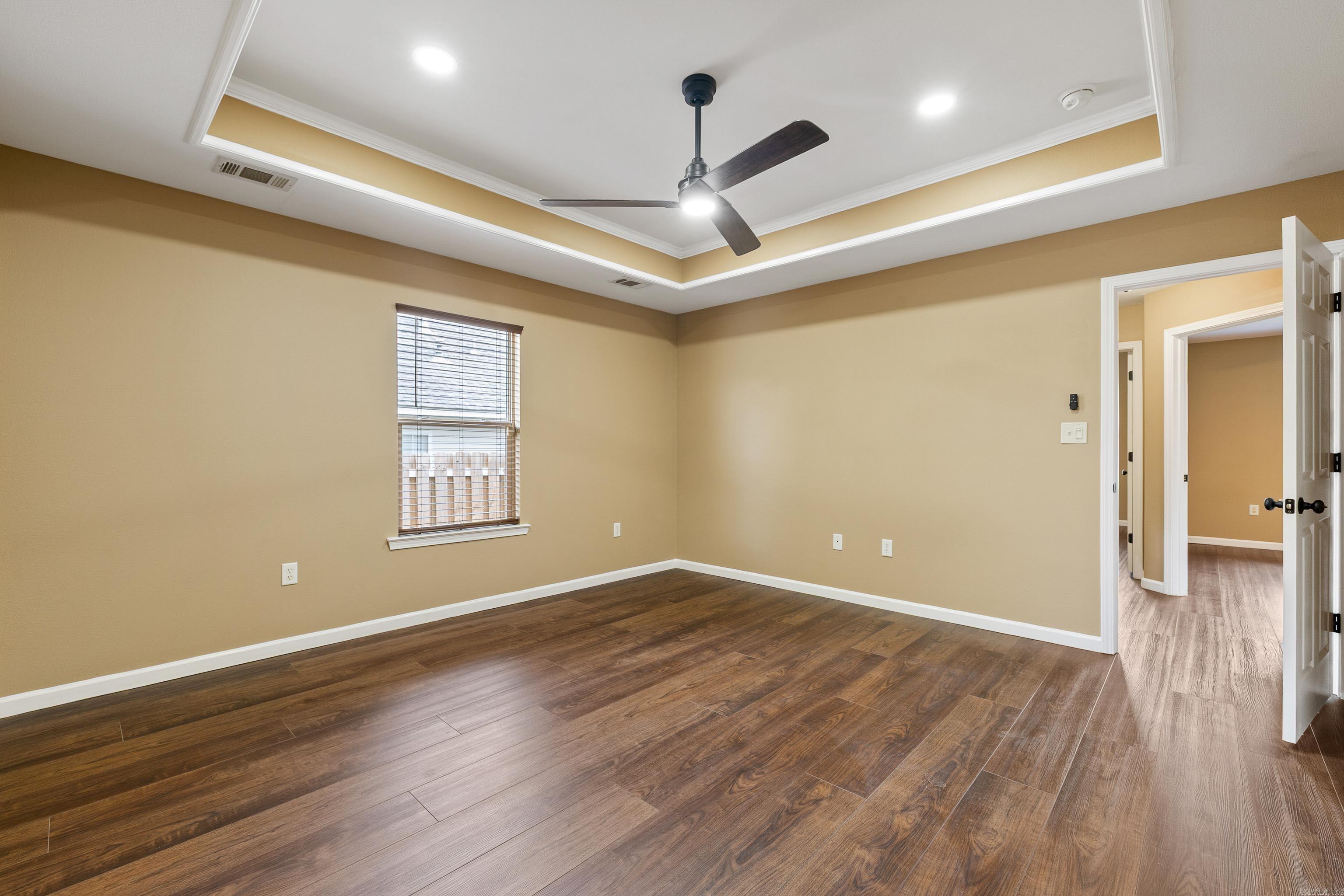 1864 Falcon Way Benton, AR 72015