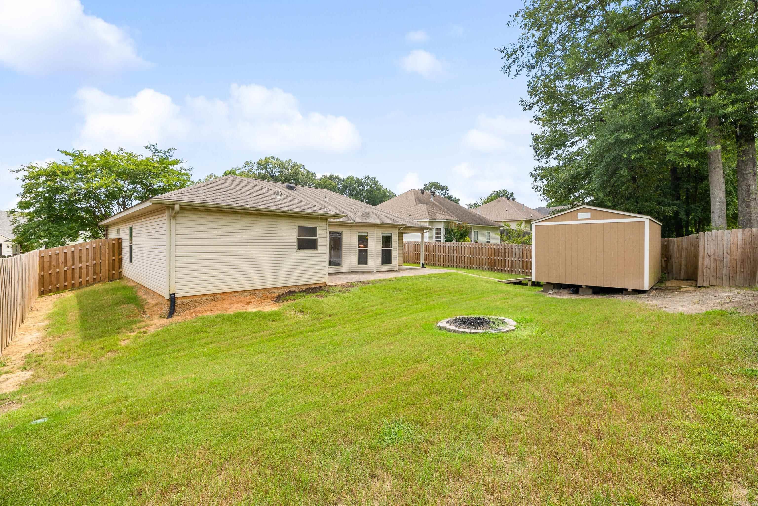 1864 Falcon Way Benton, AR 72015