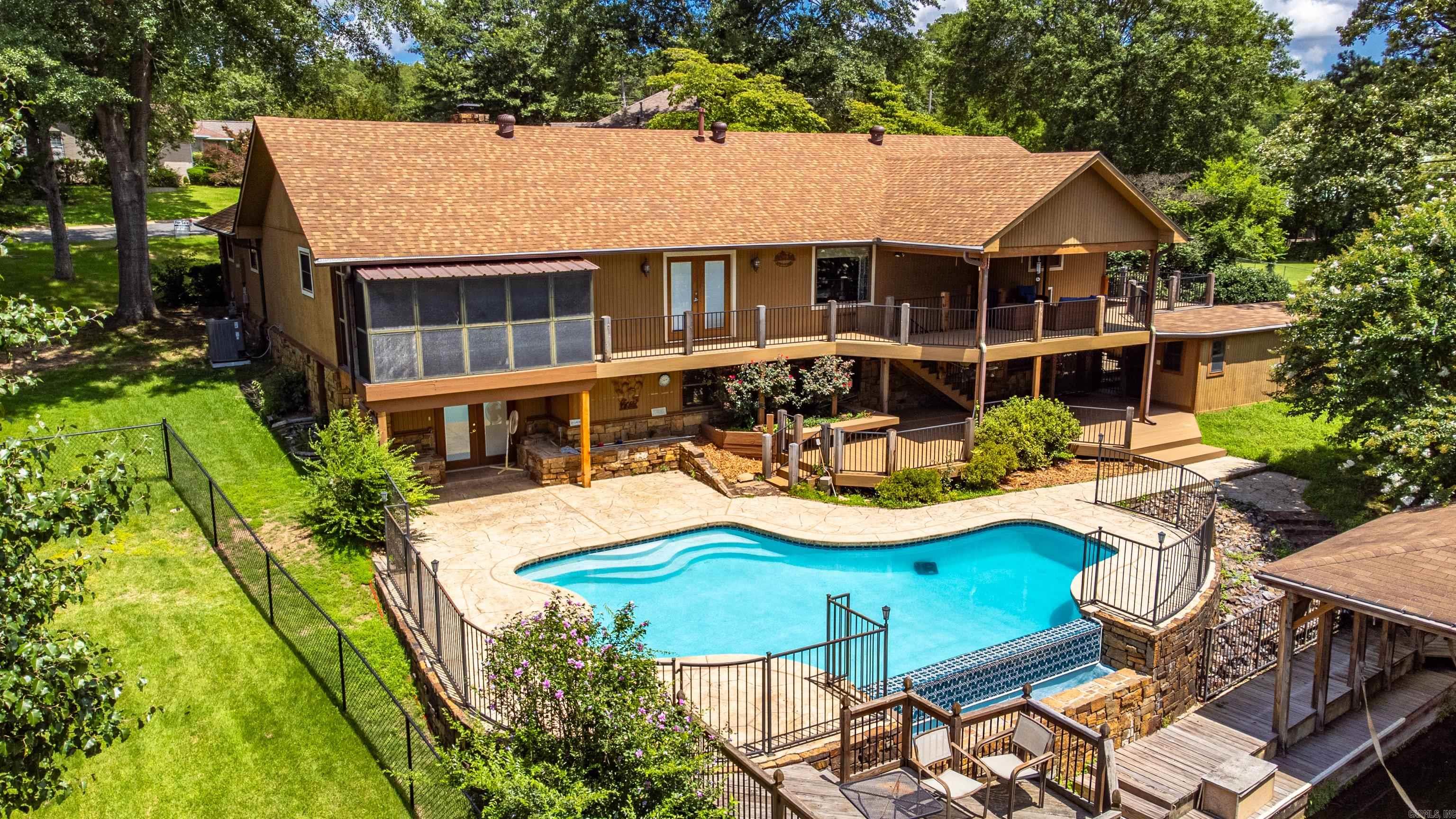 109 Newman  Hot Springs, AR