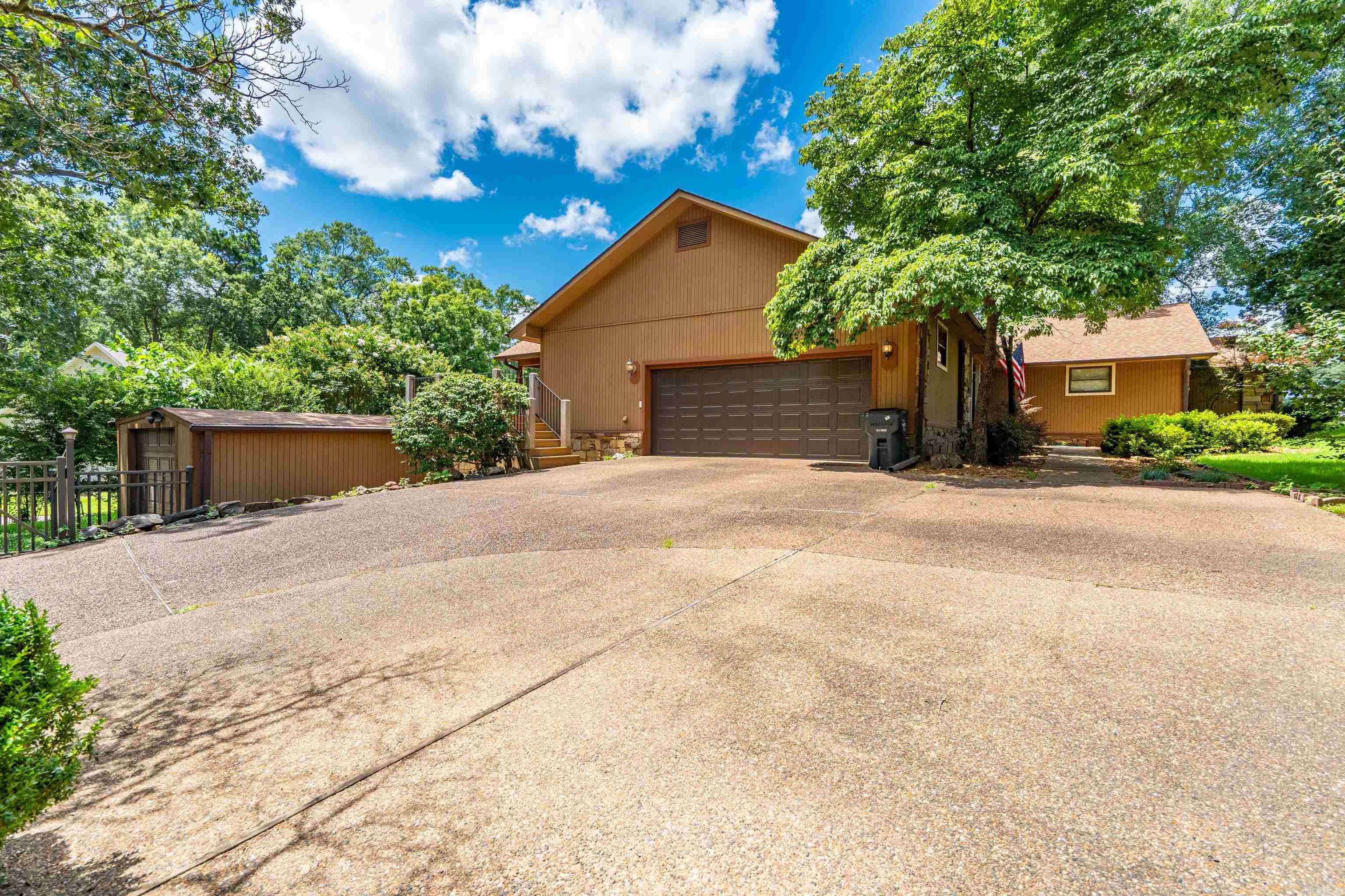 109 Newman  Hot Springs, AR