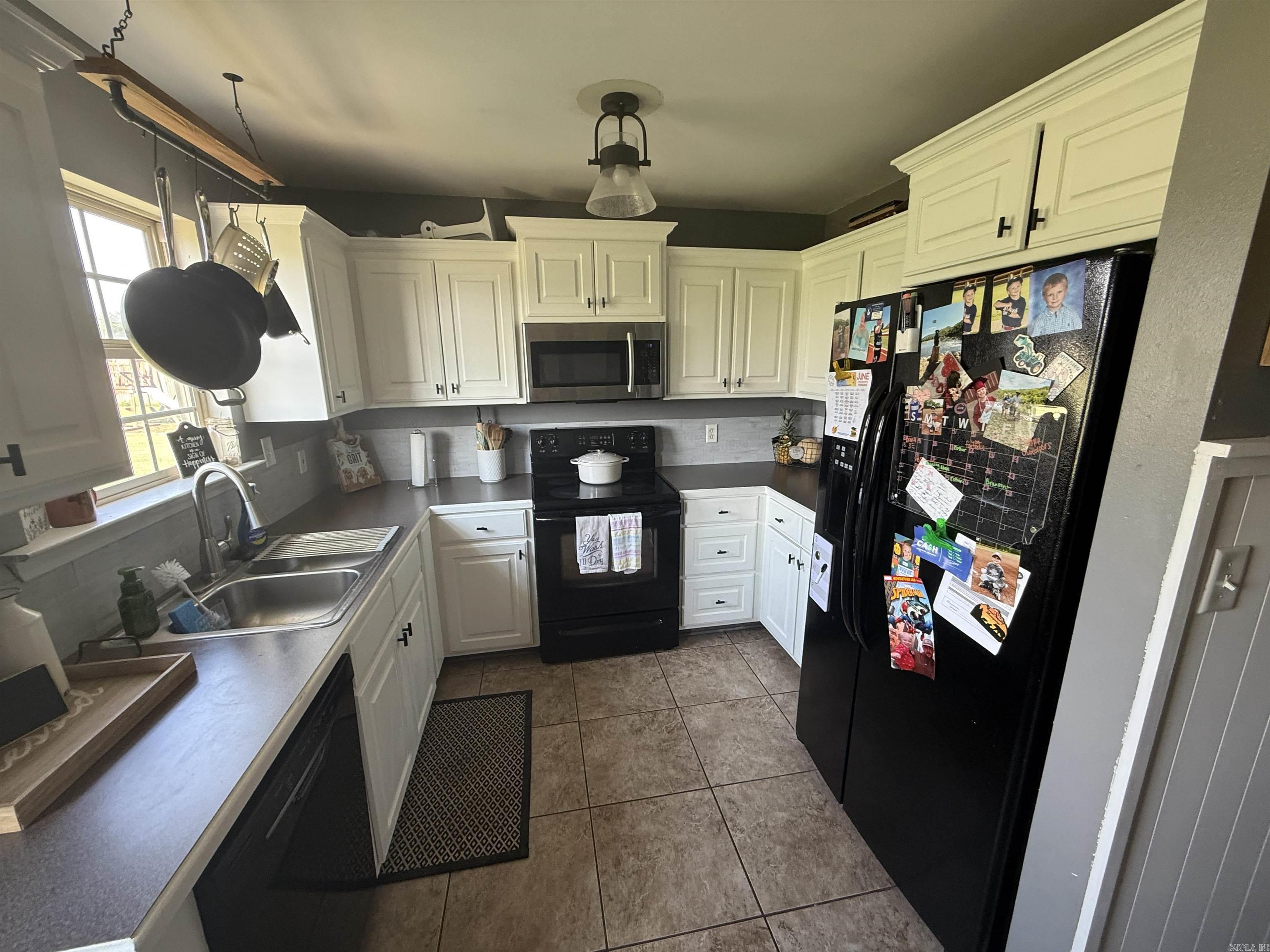 150 Lloyd Henderson Rd  Beebe, AR