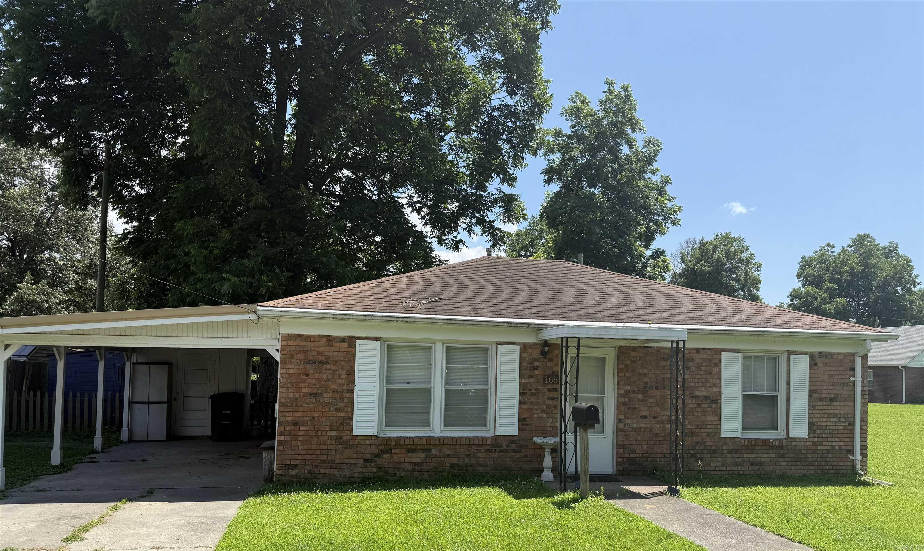 165 E Poplar St  Piggott, AR