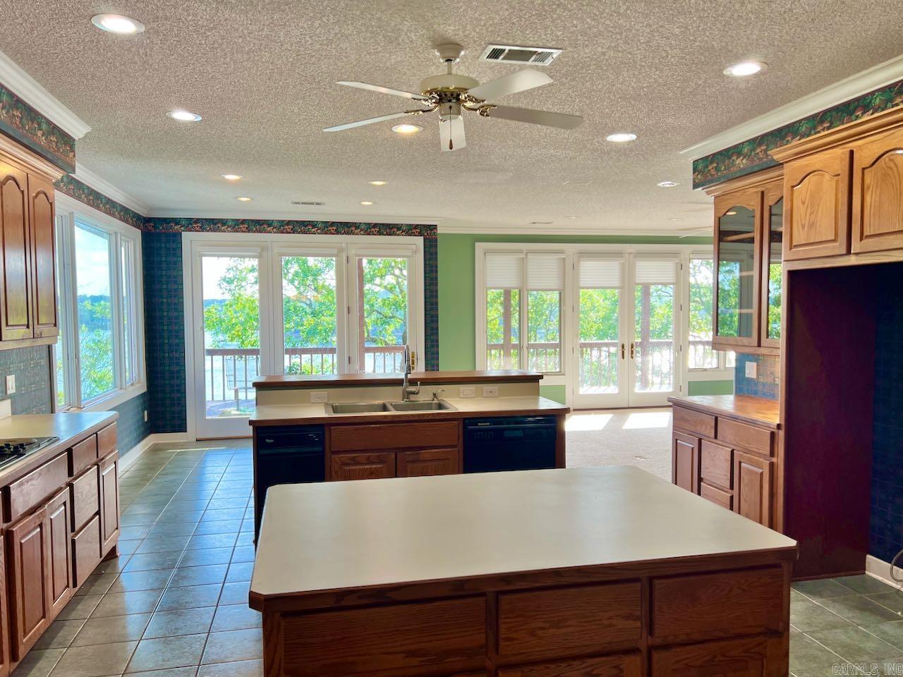 5 Salvatierra  Hot Springs Village, AR