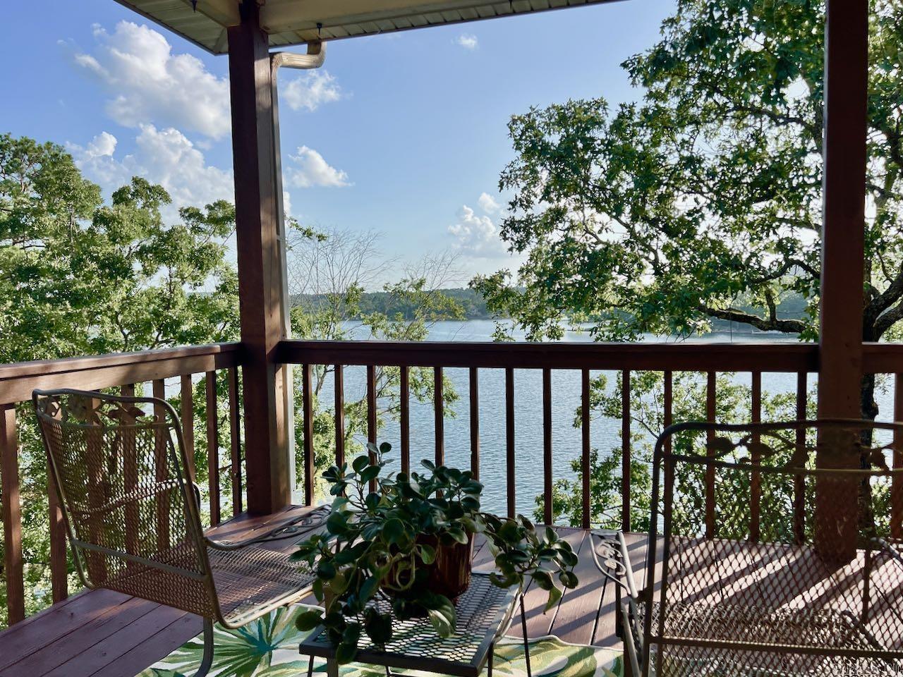 5 Salvatierra  Hot Springs Village, AR