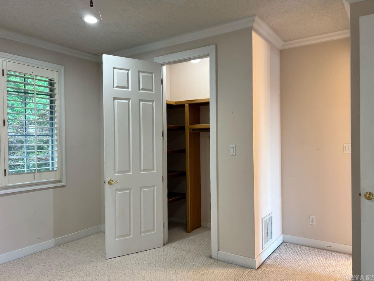 5 Salvatierra  Hot Springs Village, AR