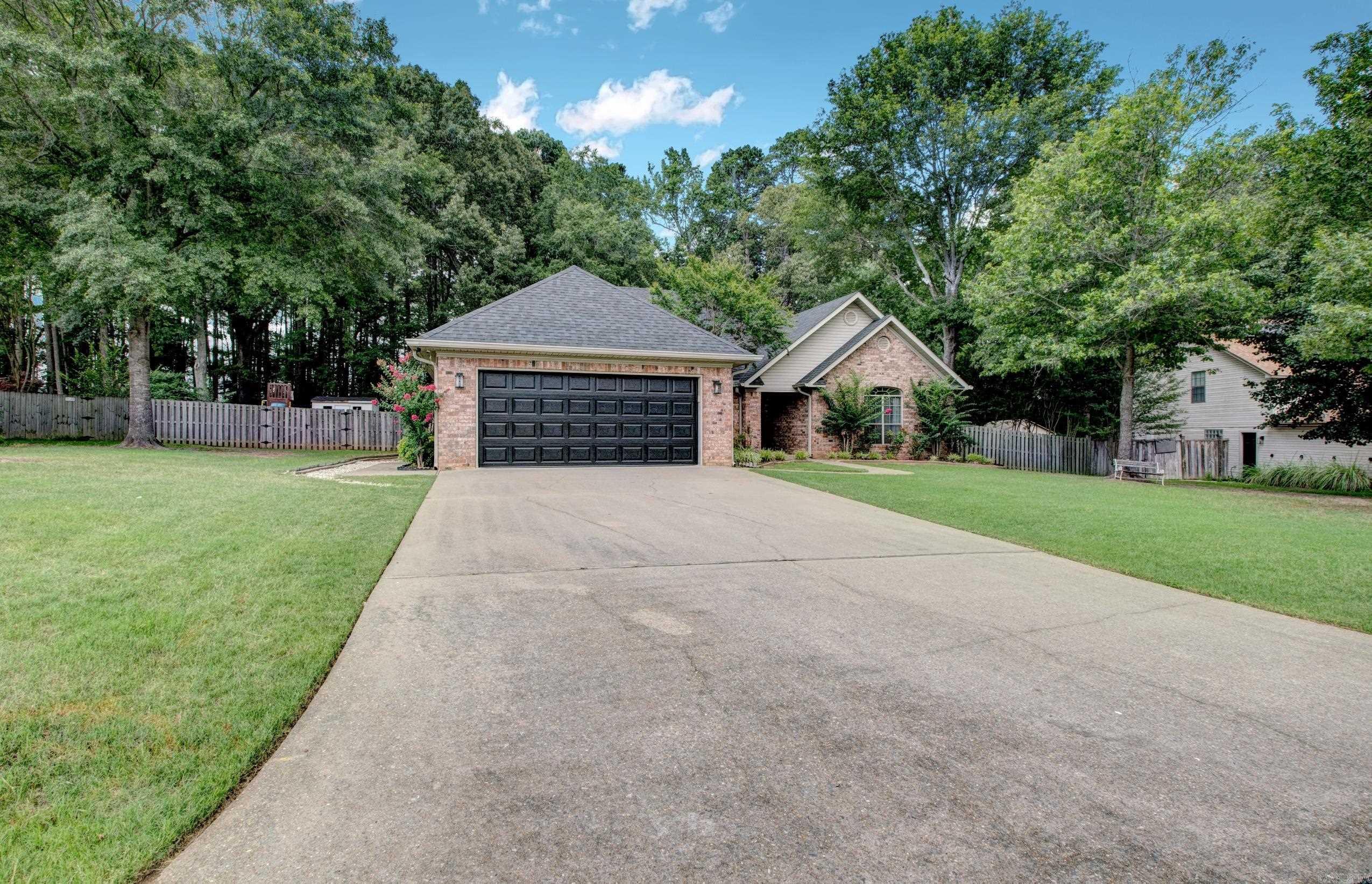 4600 Lexington Park  Bryant, AR