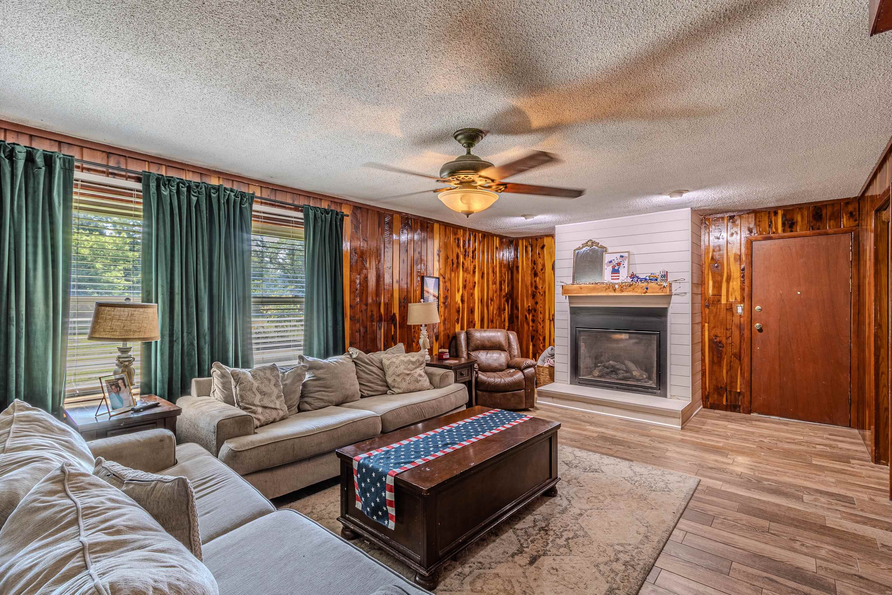 12686 Candy Ln  Harrisburg, AR