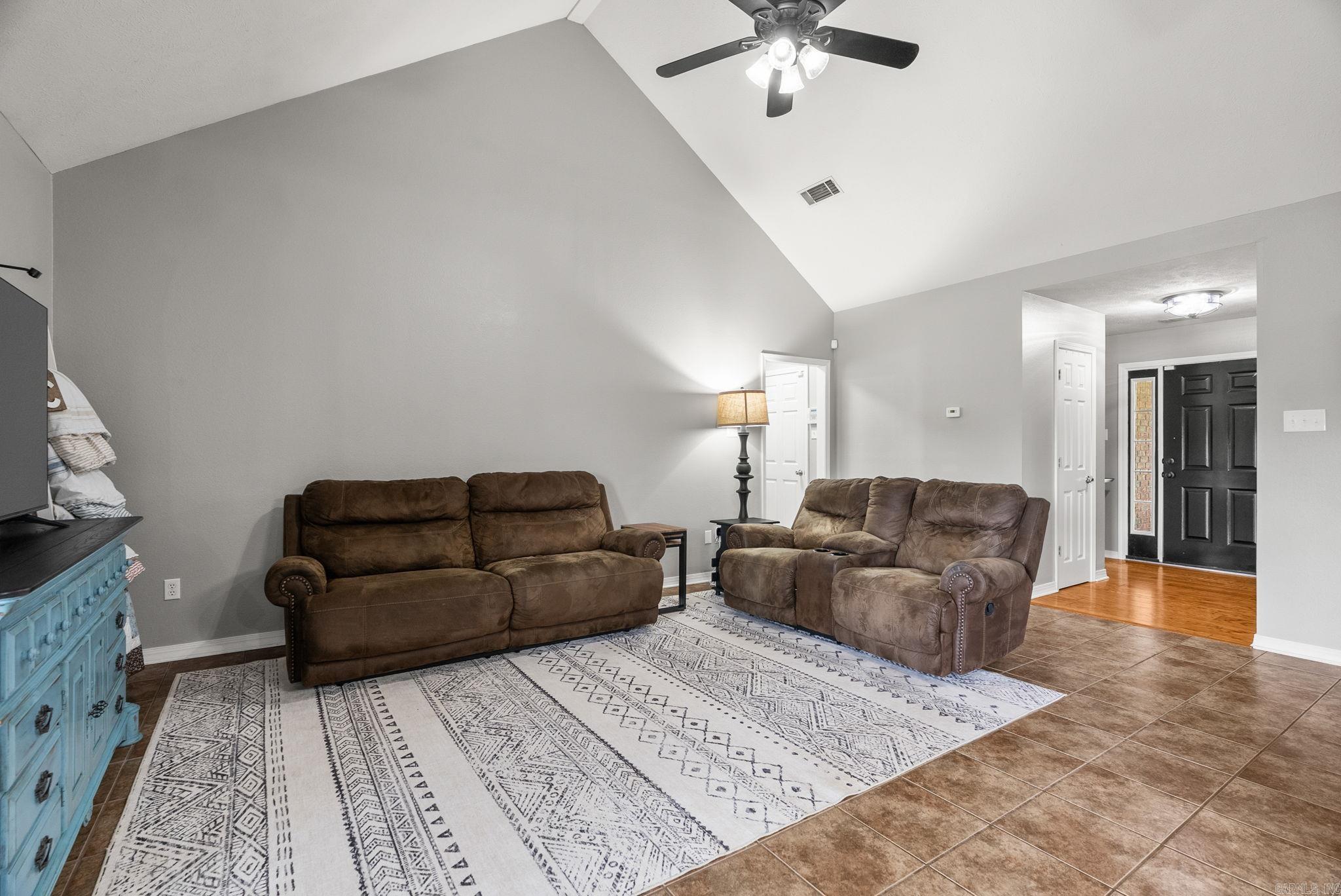 39 Sweetbriar Lane  Greenbrier, AR
